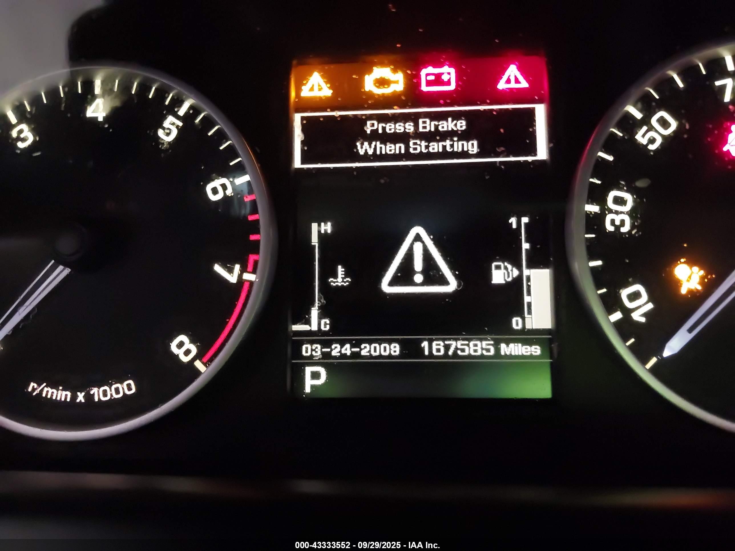 LAND ROVER image 7
