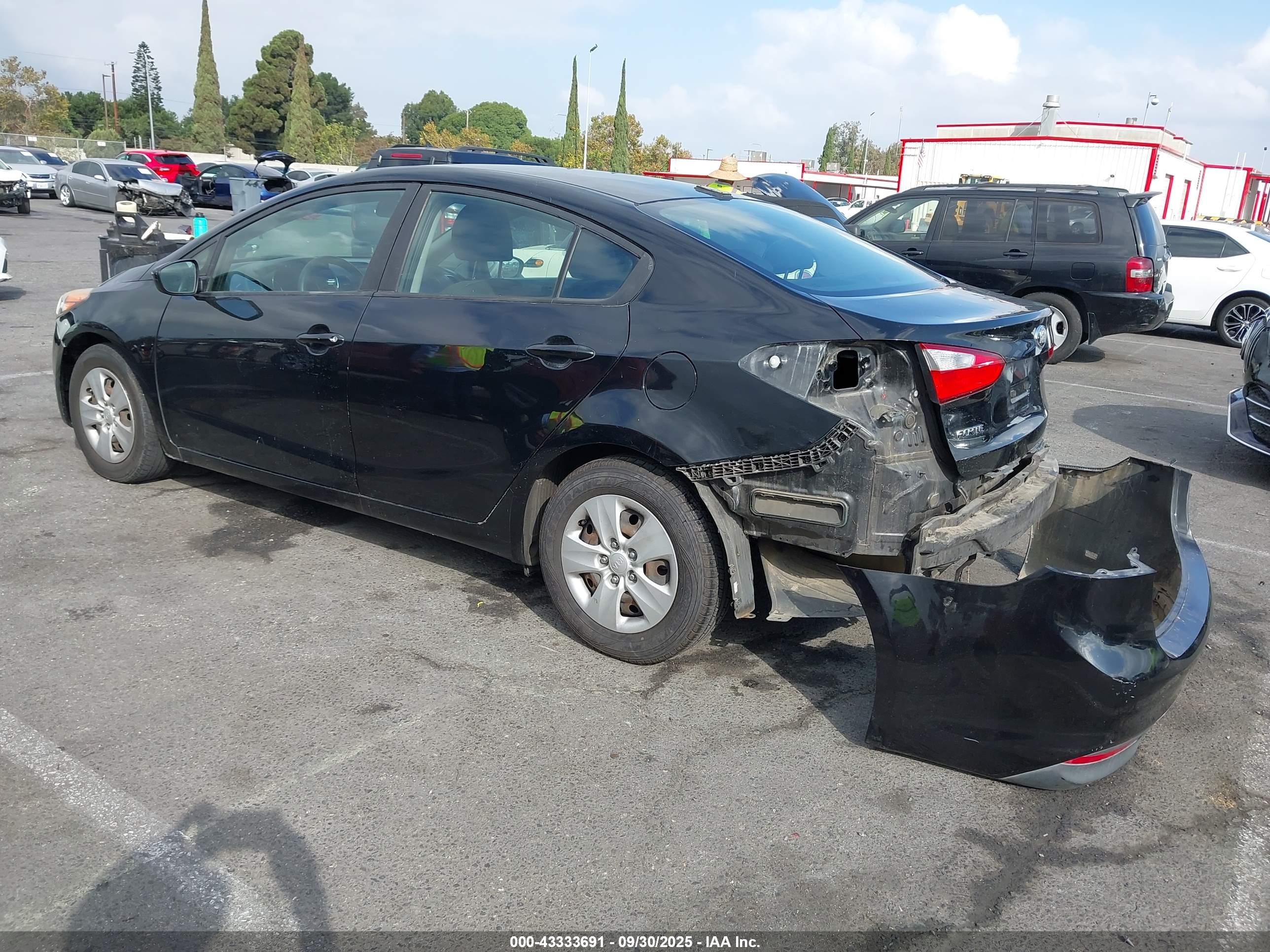 KIA FORTE image 3