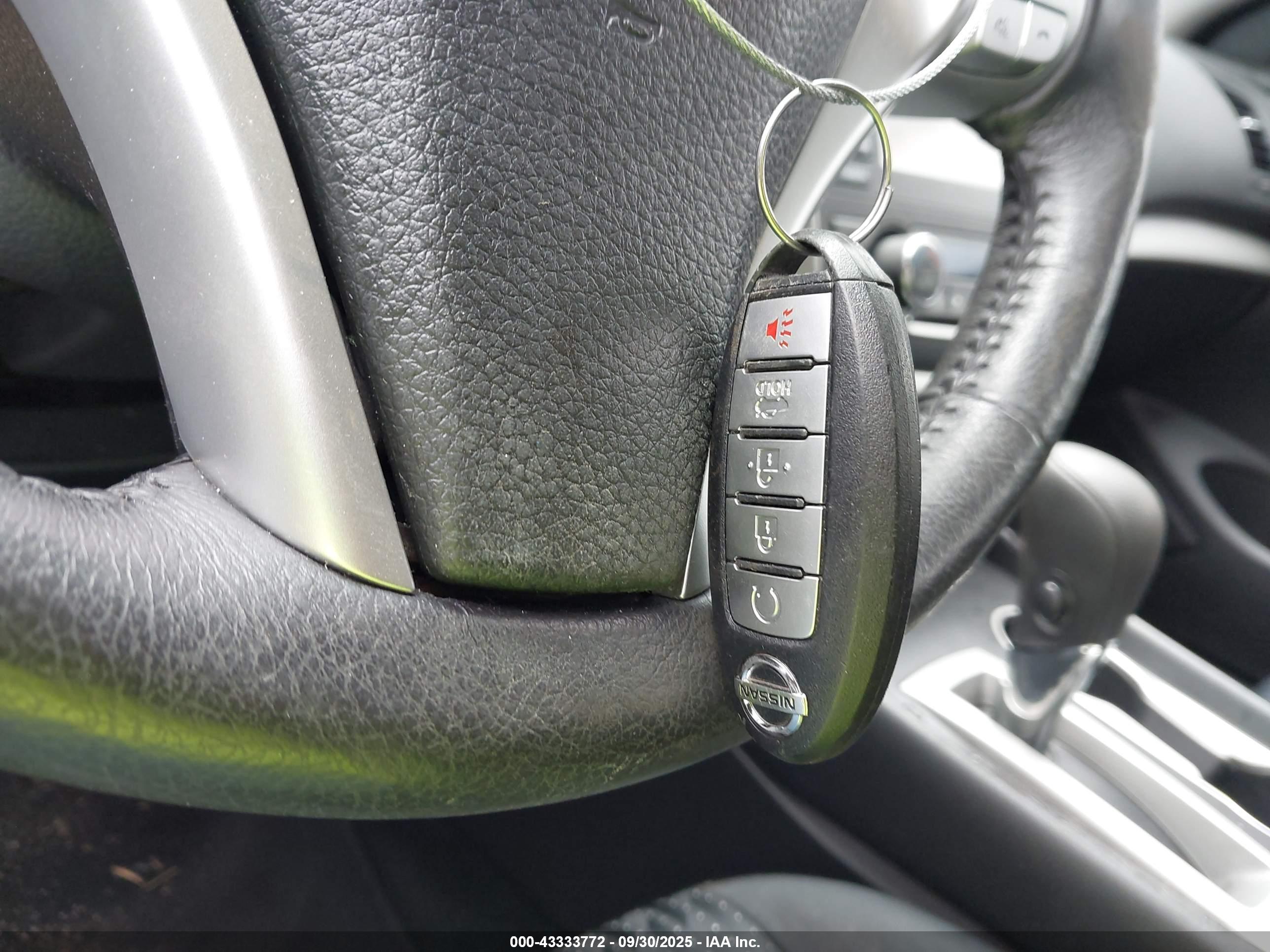 NISSAN ALTIMA image 11