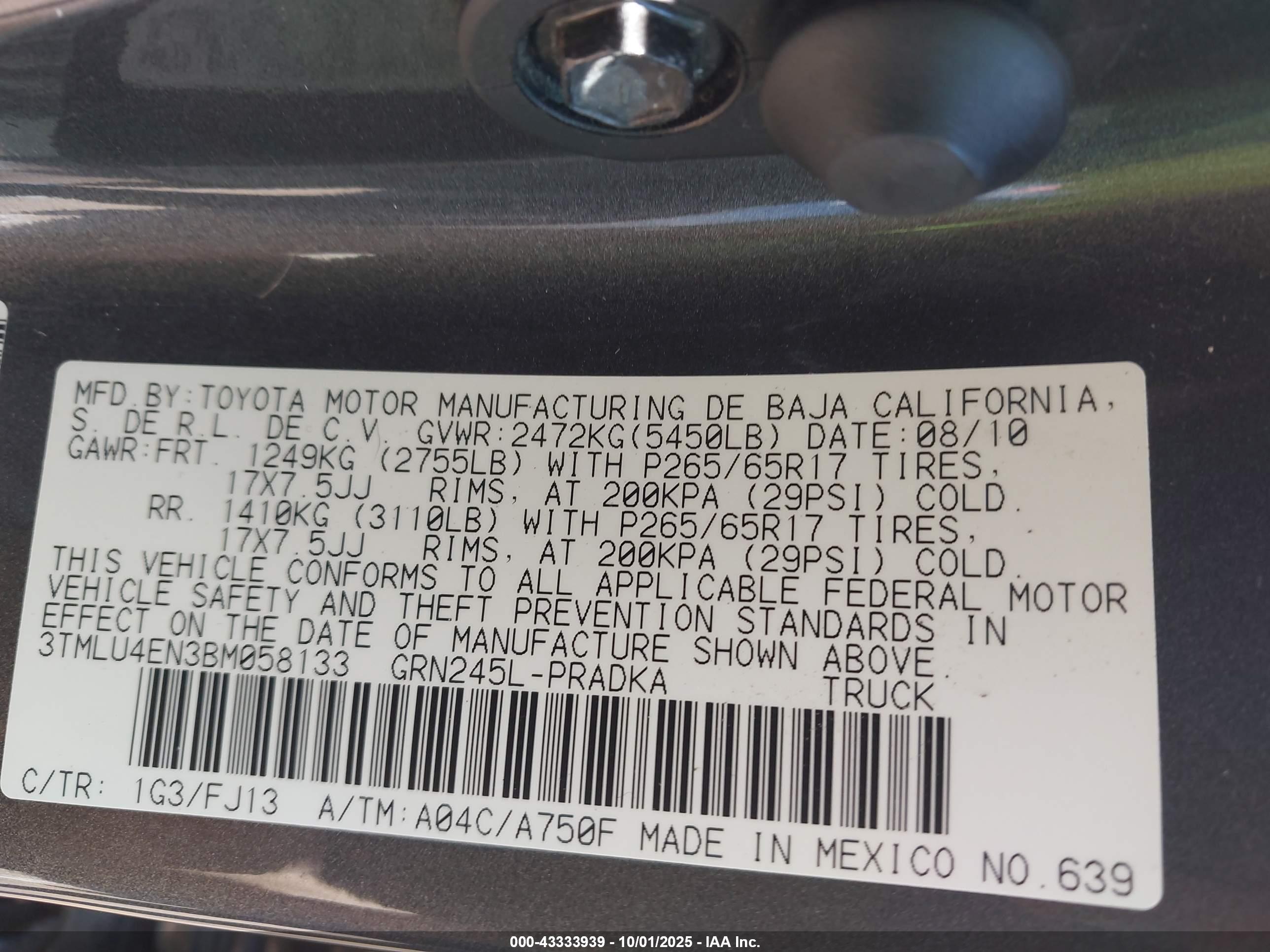 TOYOTA TACOMA image 9