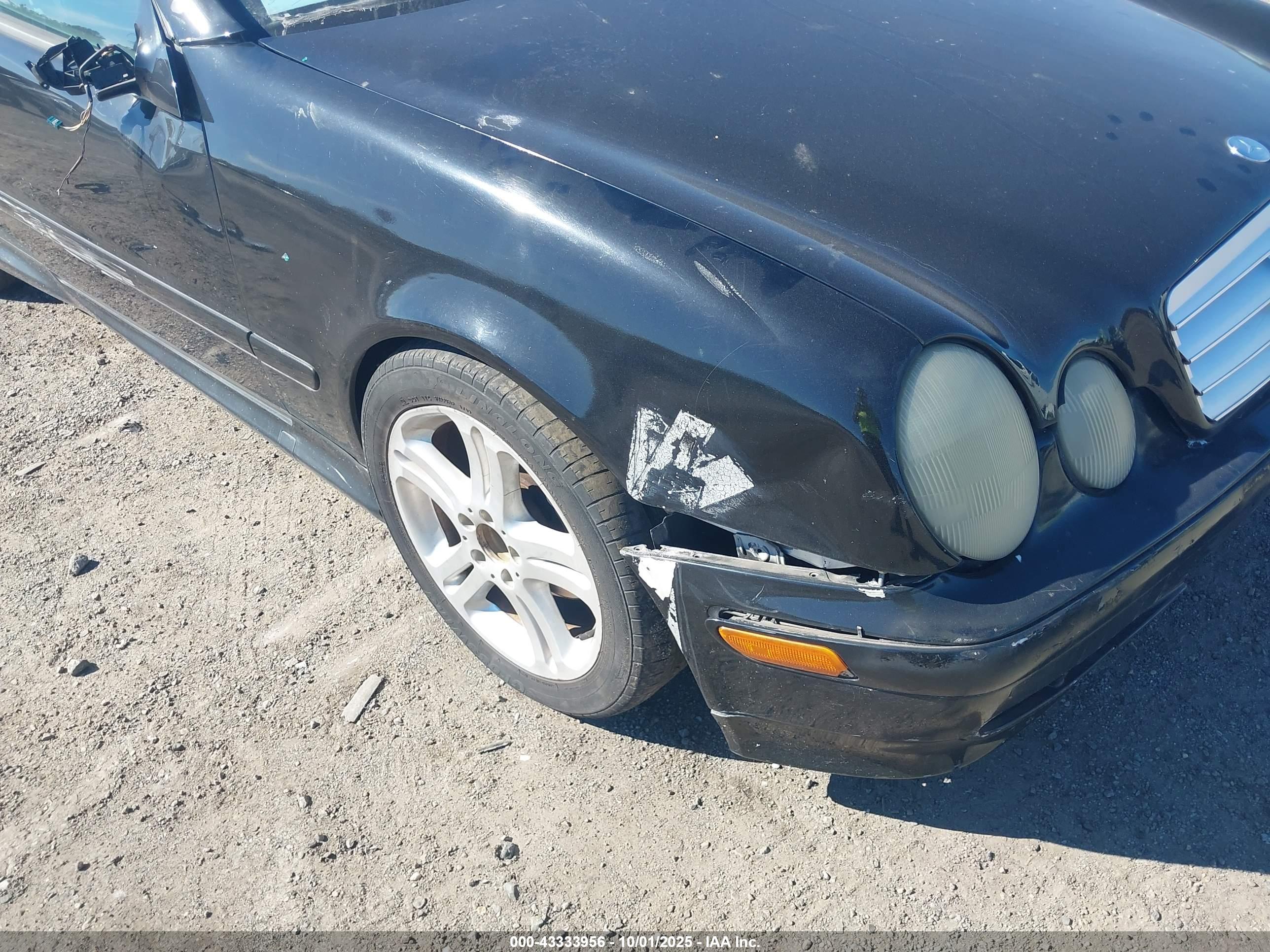 MERCEDES-BENZ CLK image 6