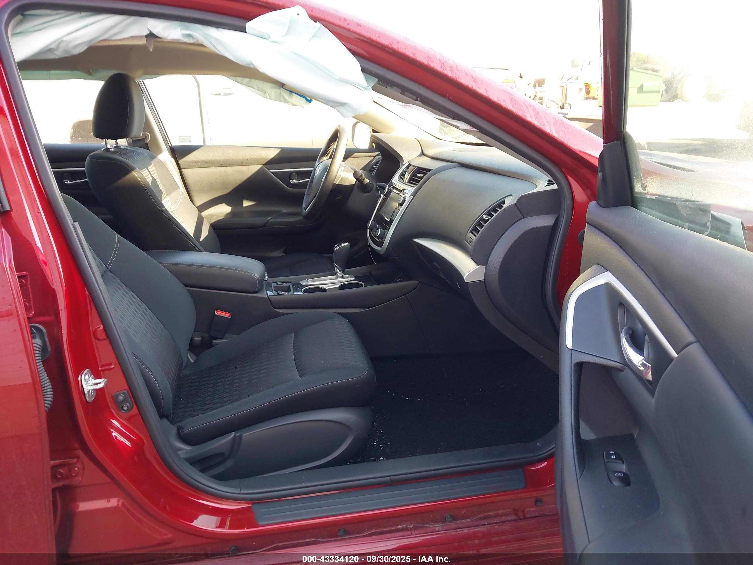 NISSAN ALTIMA image 5