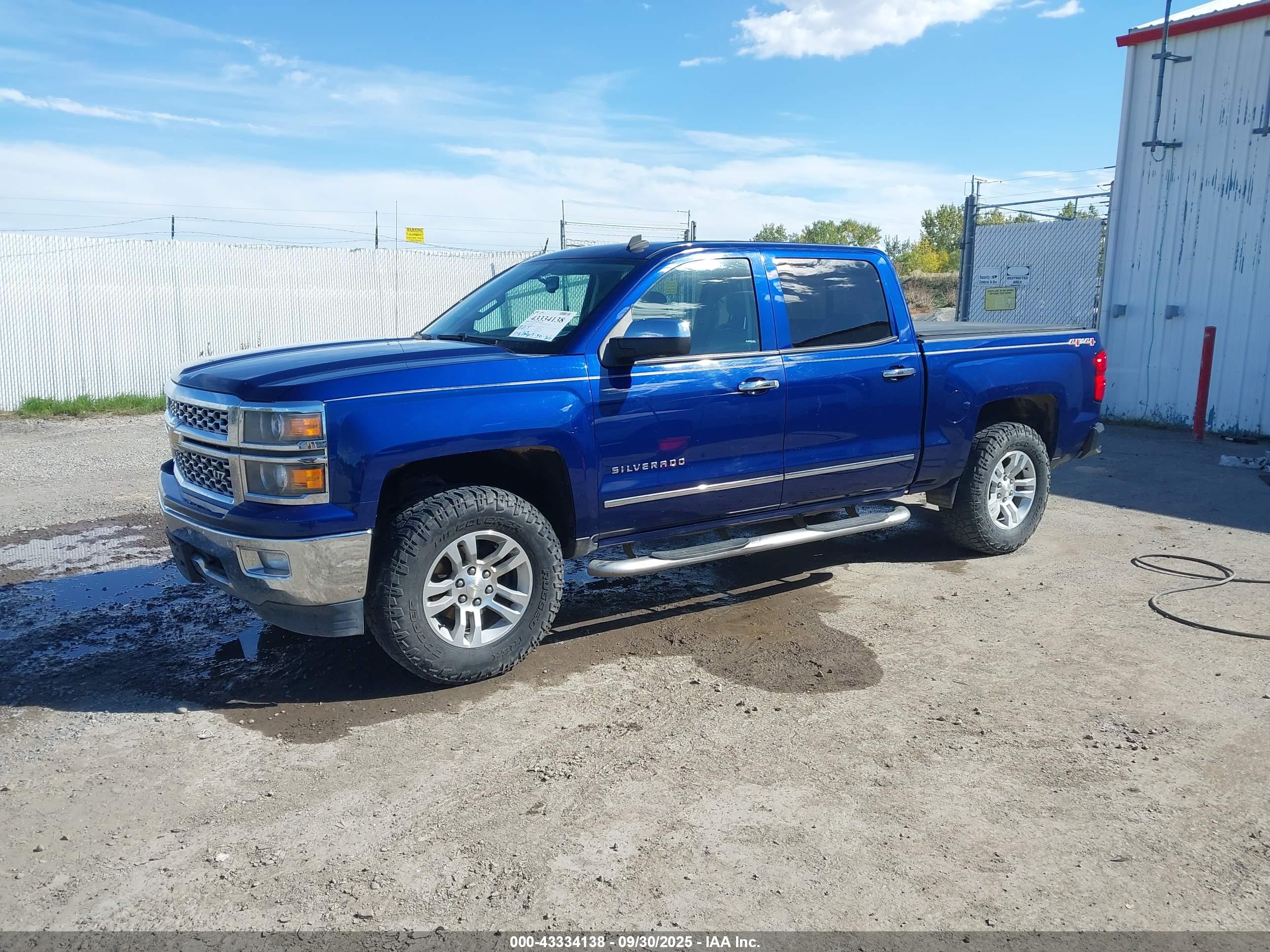 CHEVROLET SILVERADO image 2