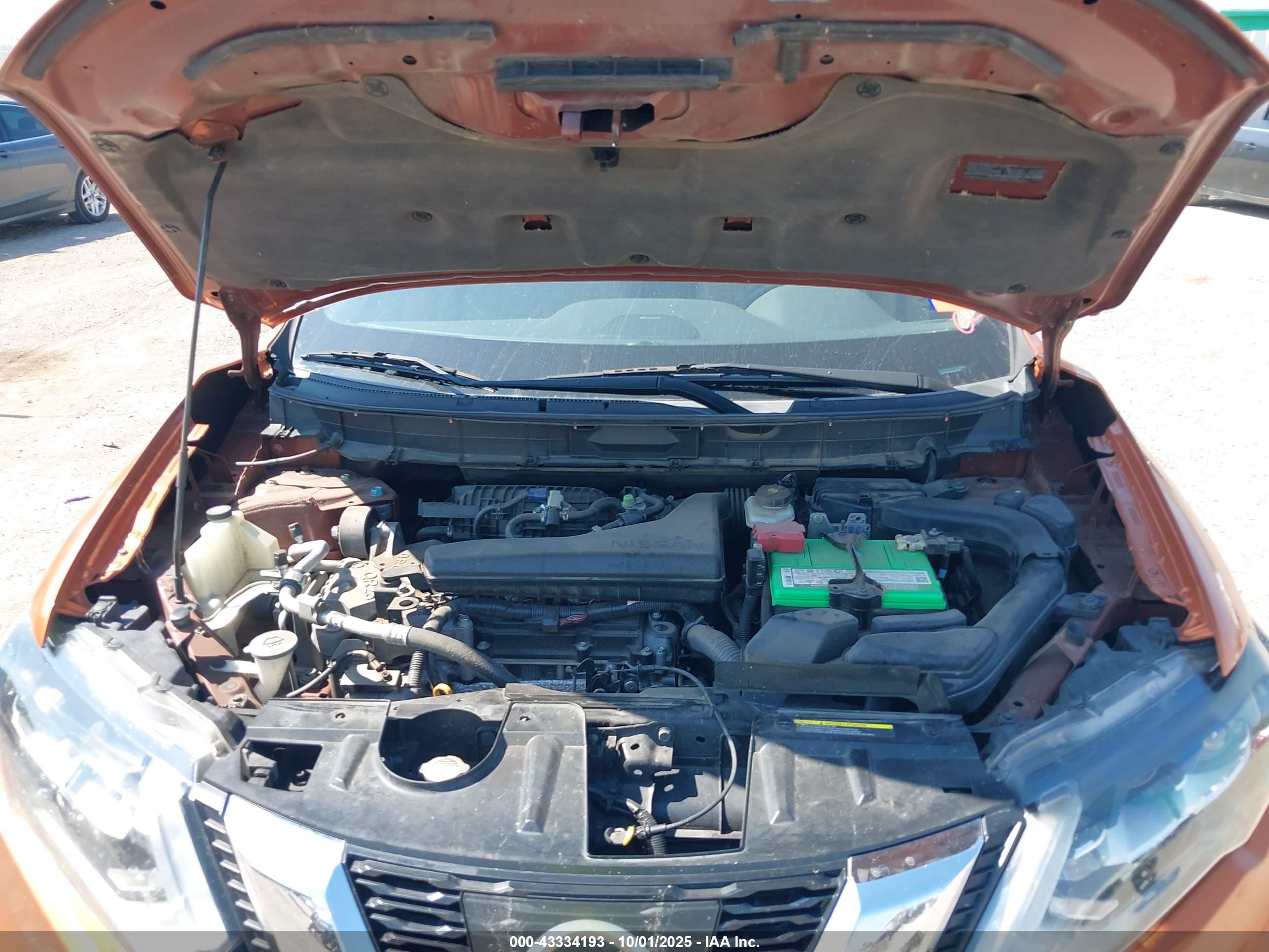 NISSAN ROGUE image 10