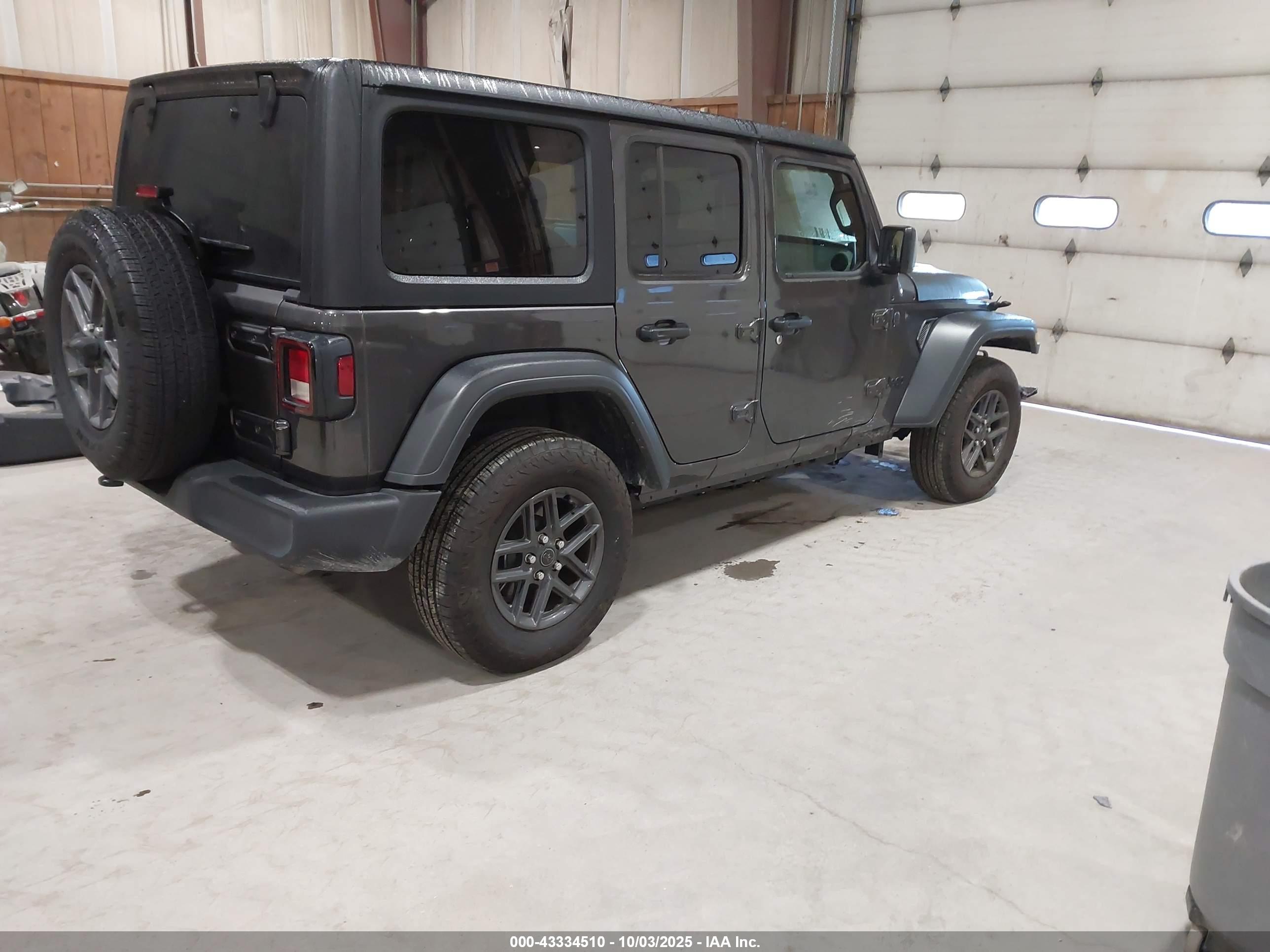 JEEP WRANGLER image 4