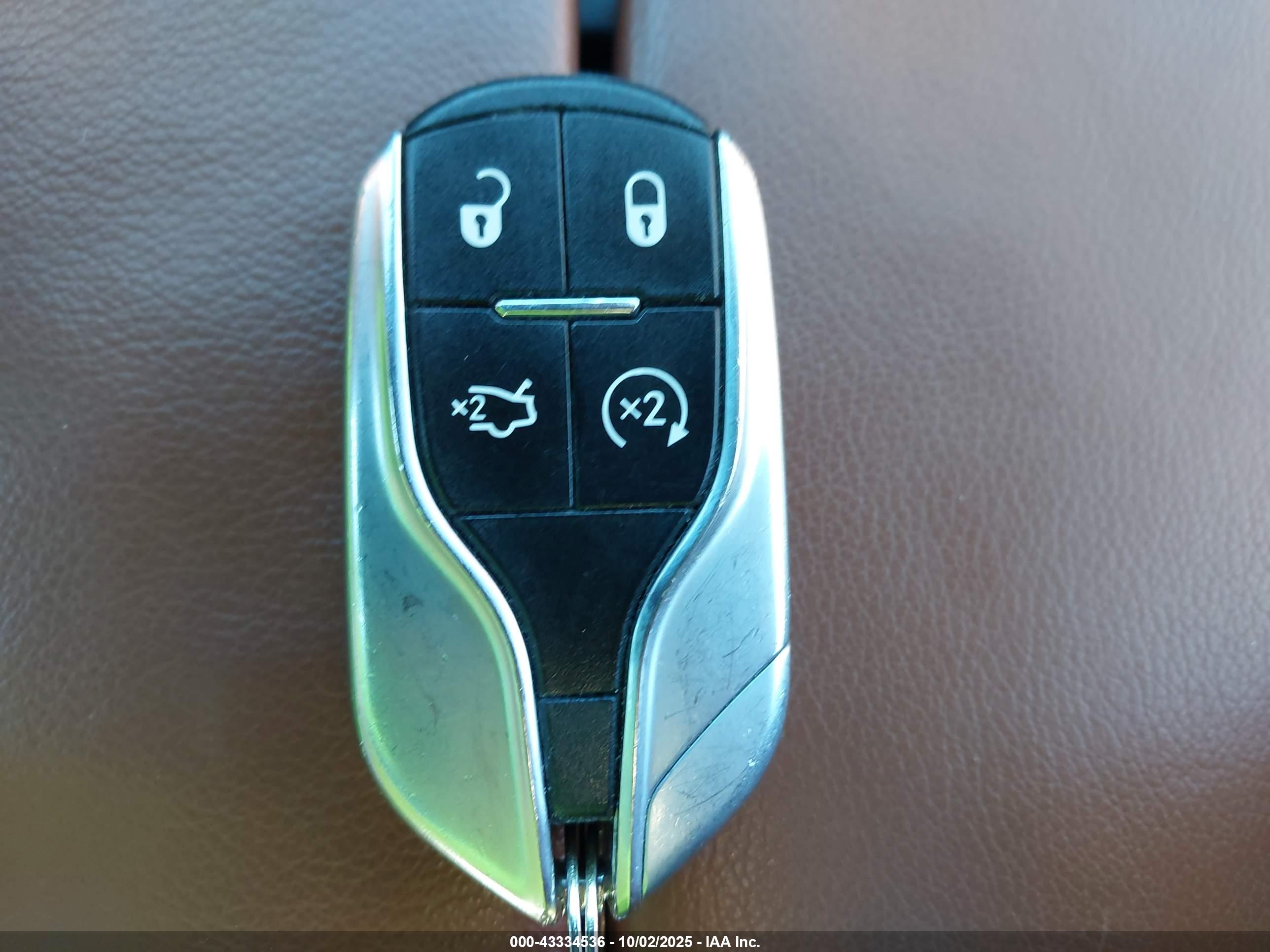 MASERATI QUATTROPORTE image 11