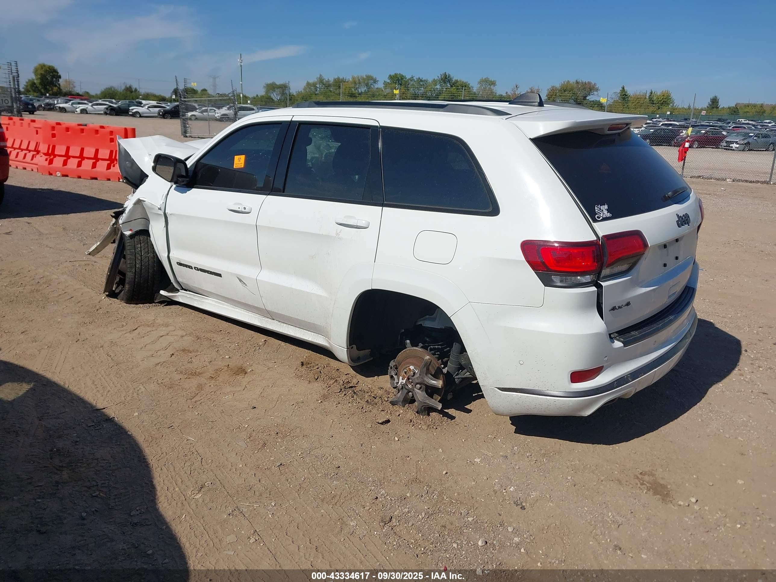 JEEP GRAND image 3