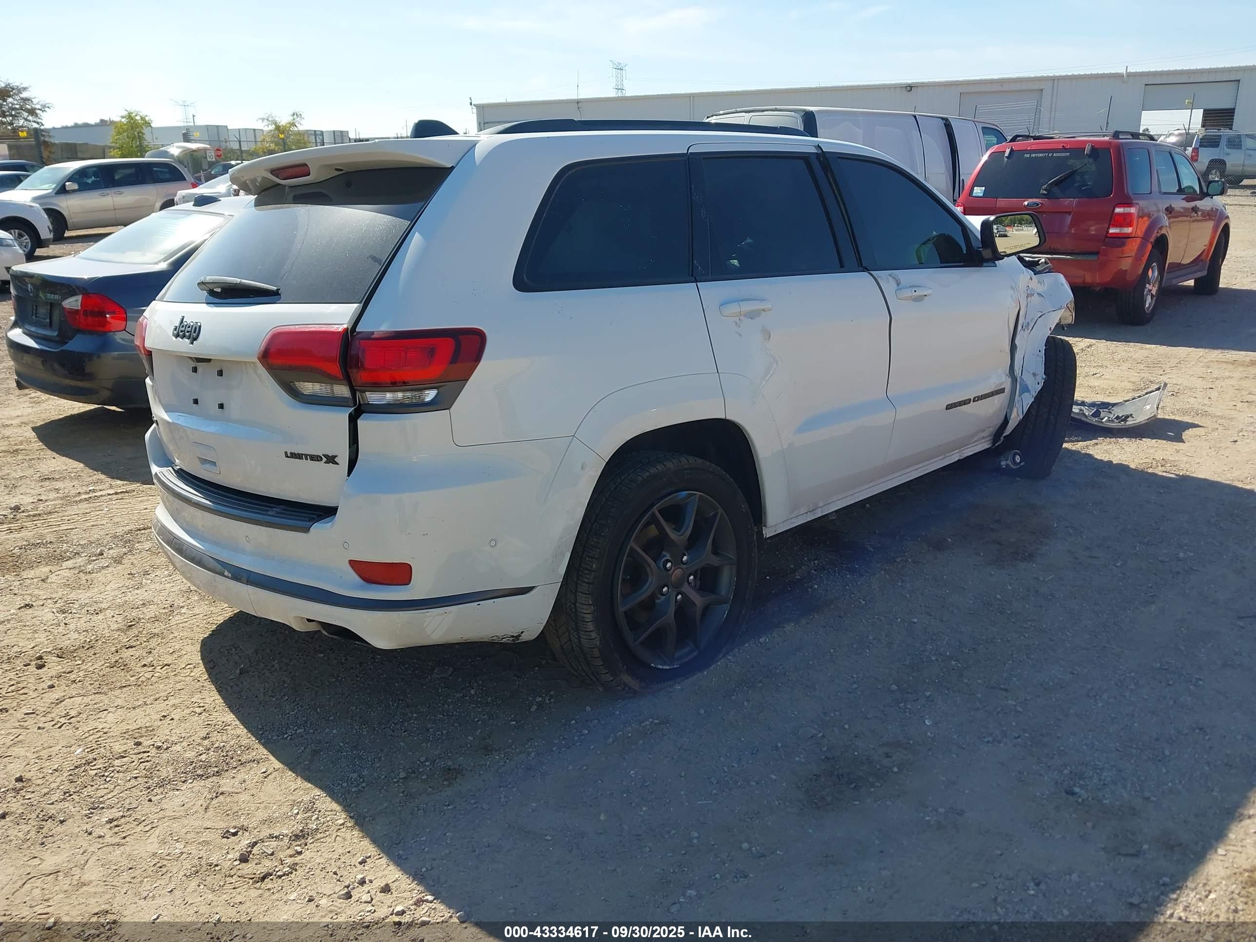 JEEP GRAND image 4