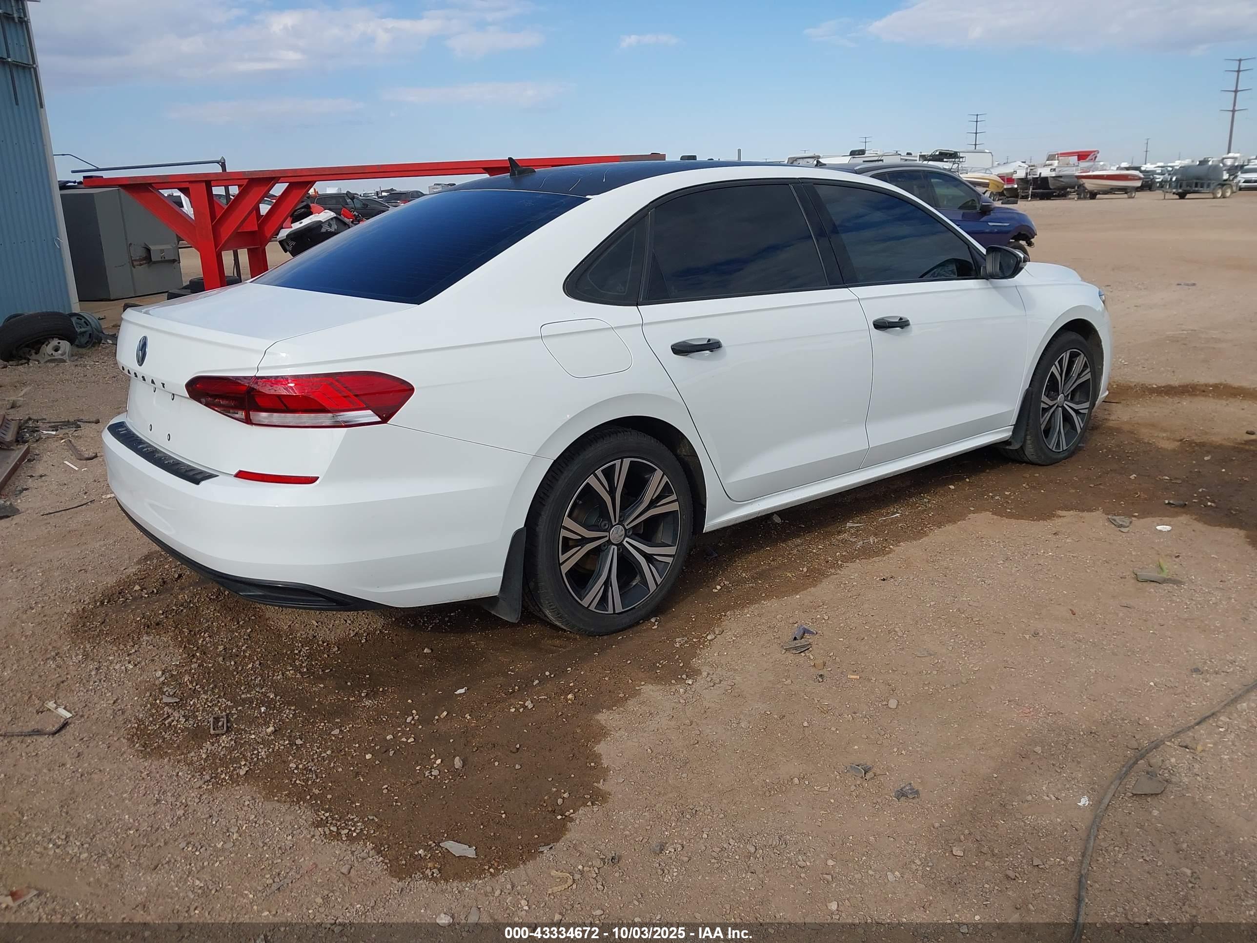 VOLKSWAGEN PASSAT image 4