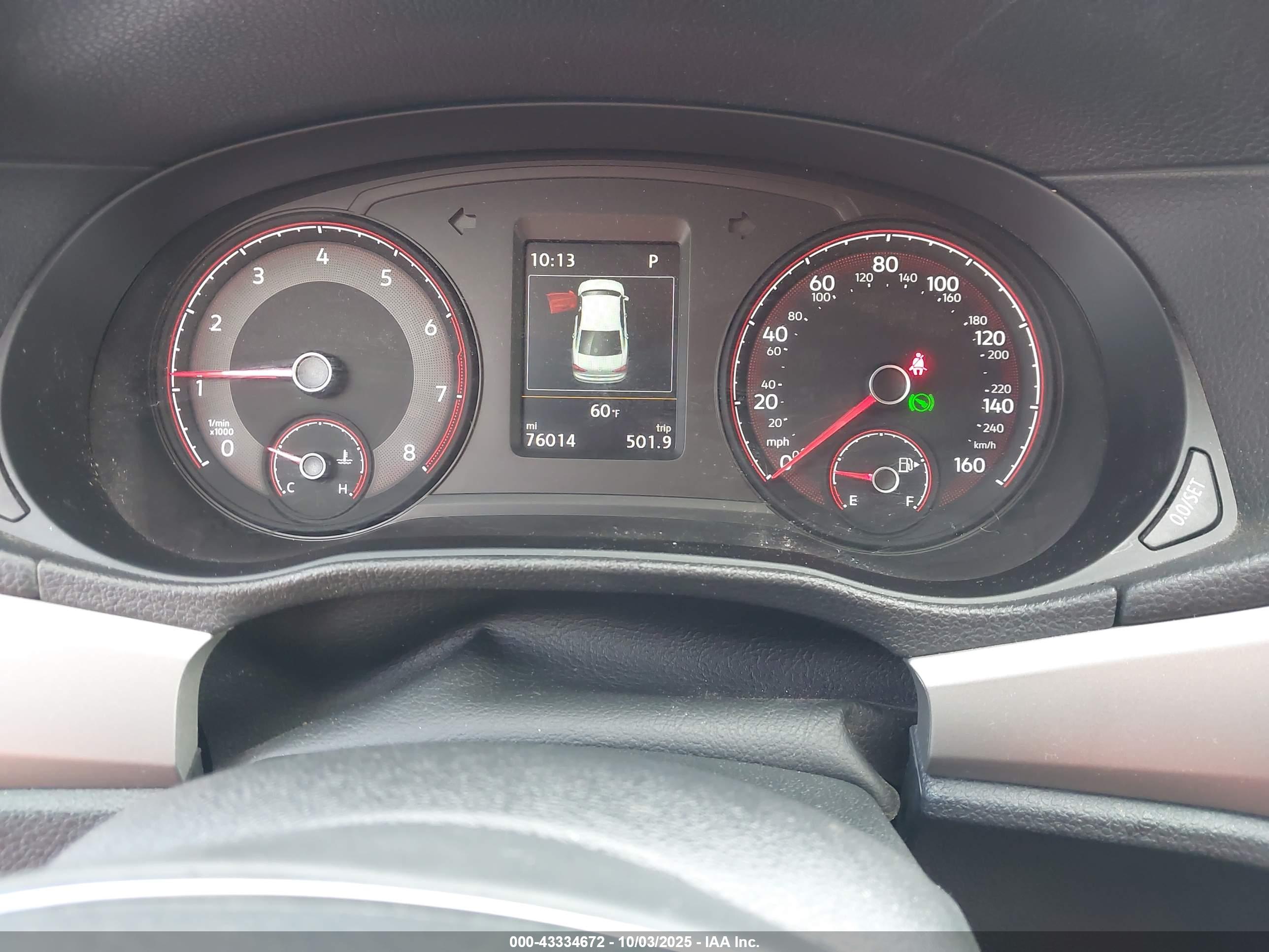 VOLKSWAGEN PASSAT image 7