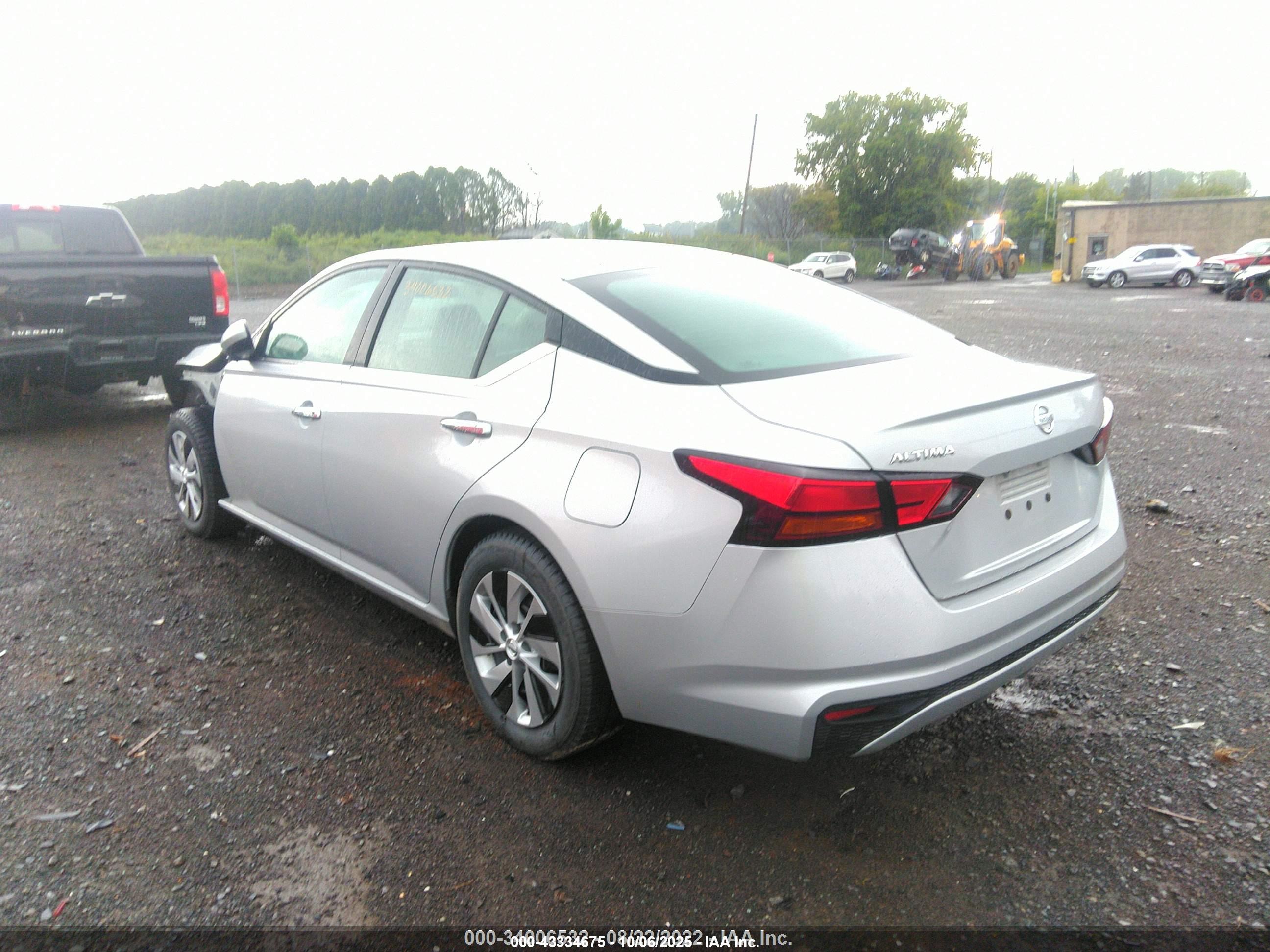 NISSAN ALTIMA image 3