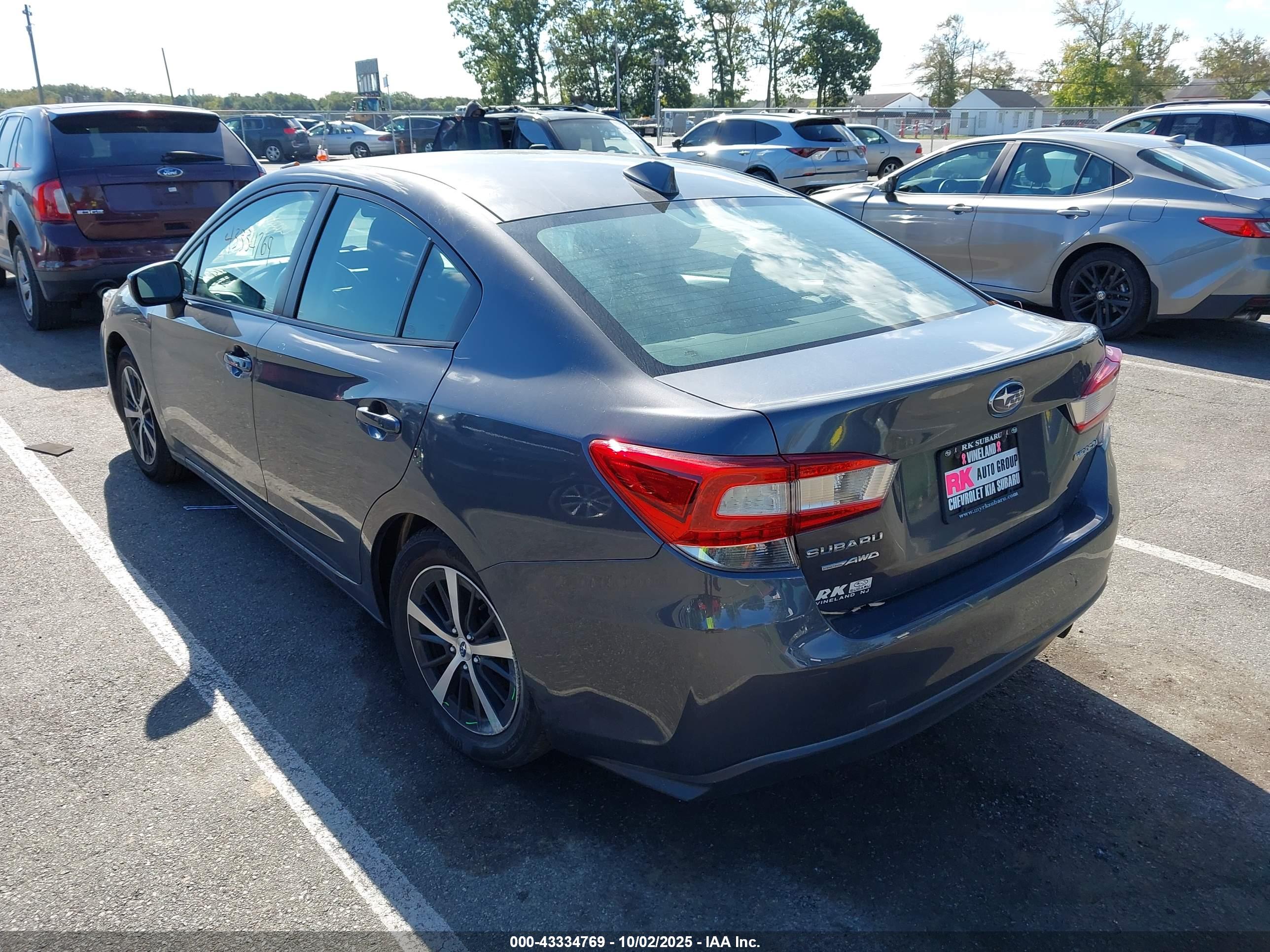 SUBARU IMPREZA image 3