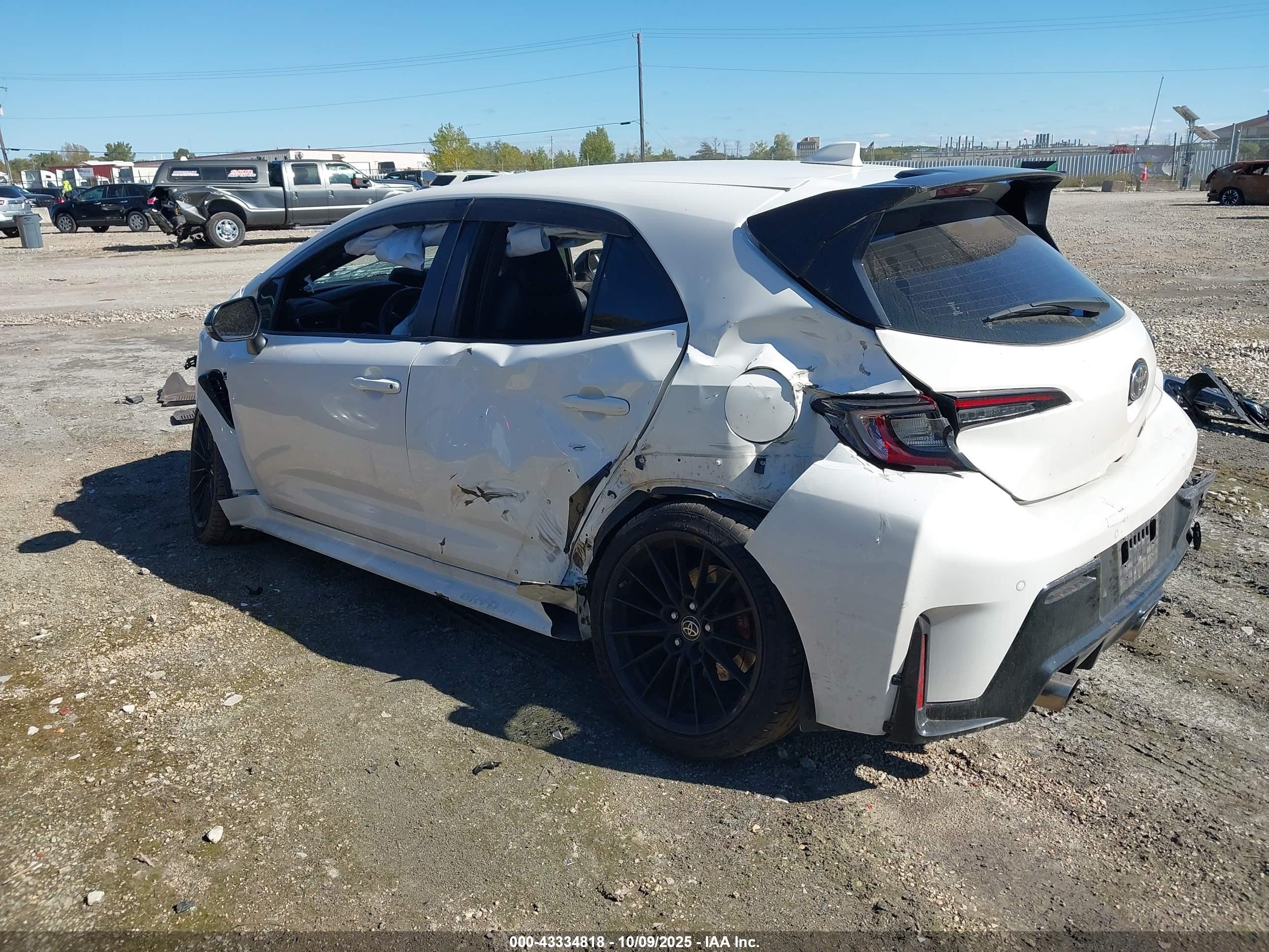 TOYOTA GR image 3