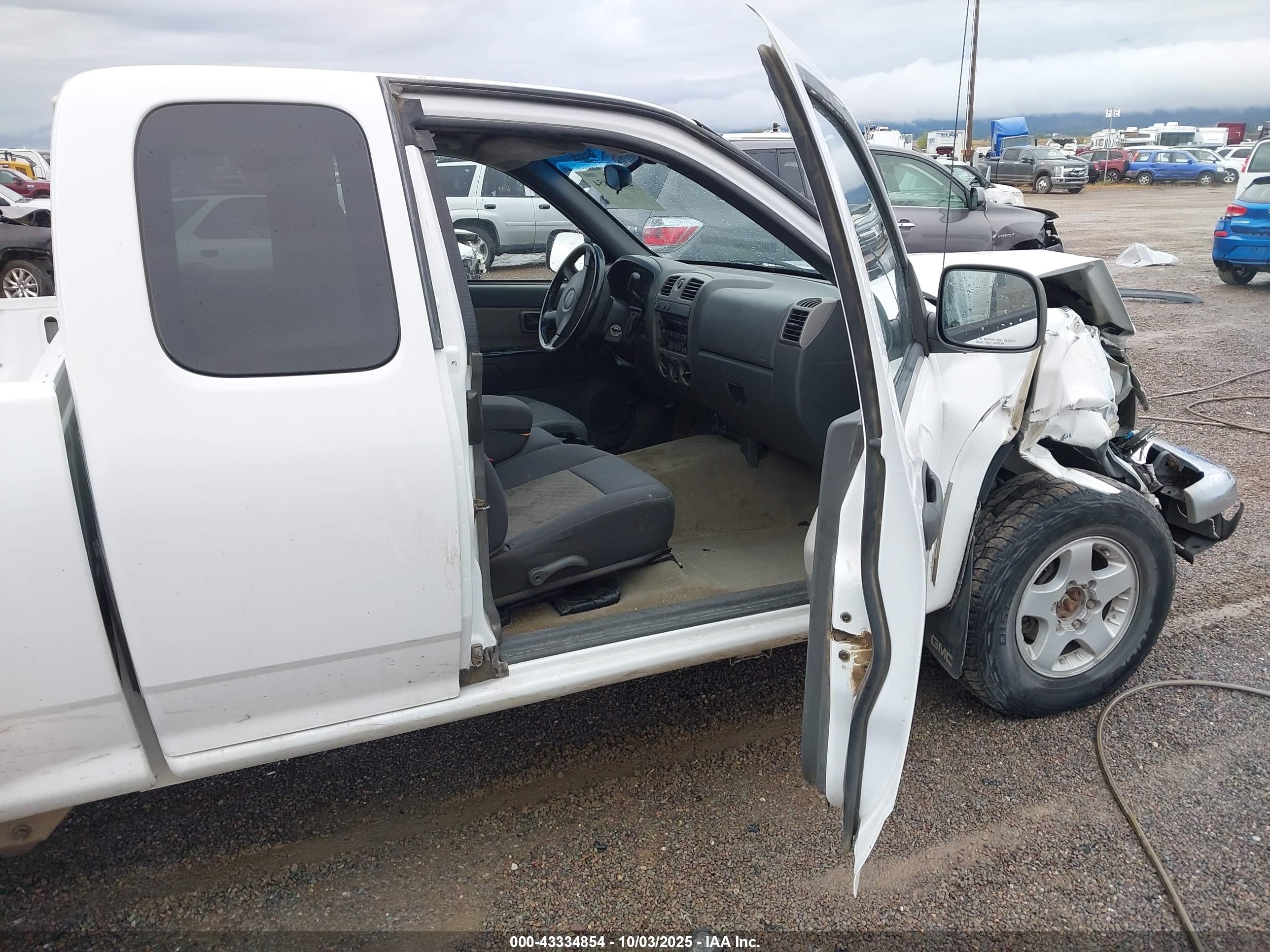 GMC CANYON image 5