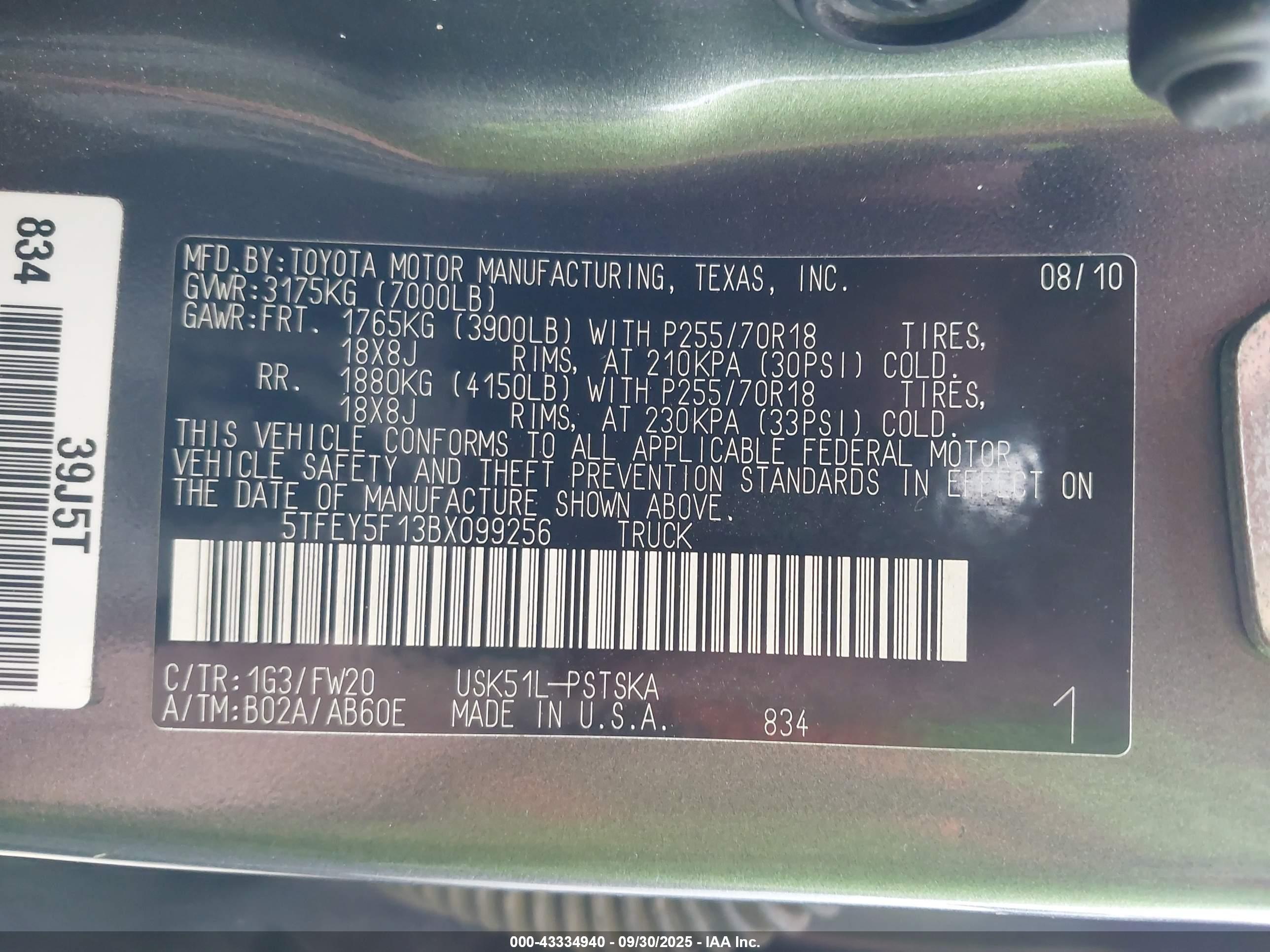 TOYOTA TUNDRA image 9
