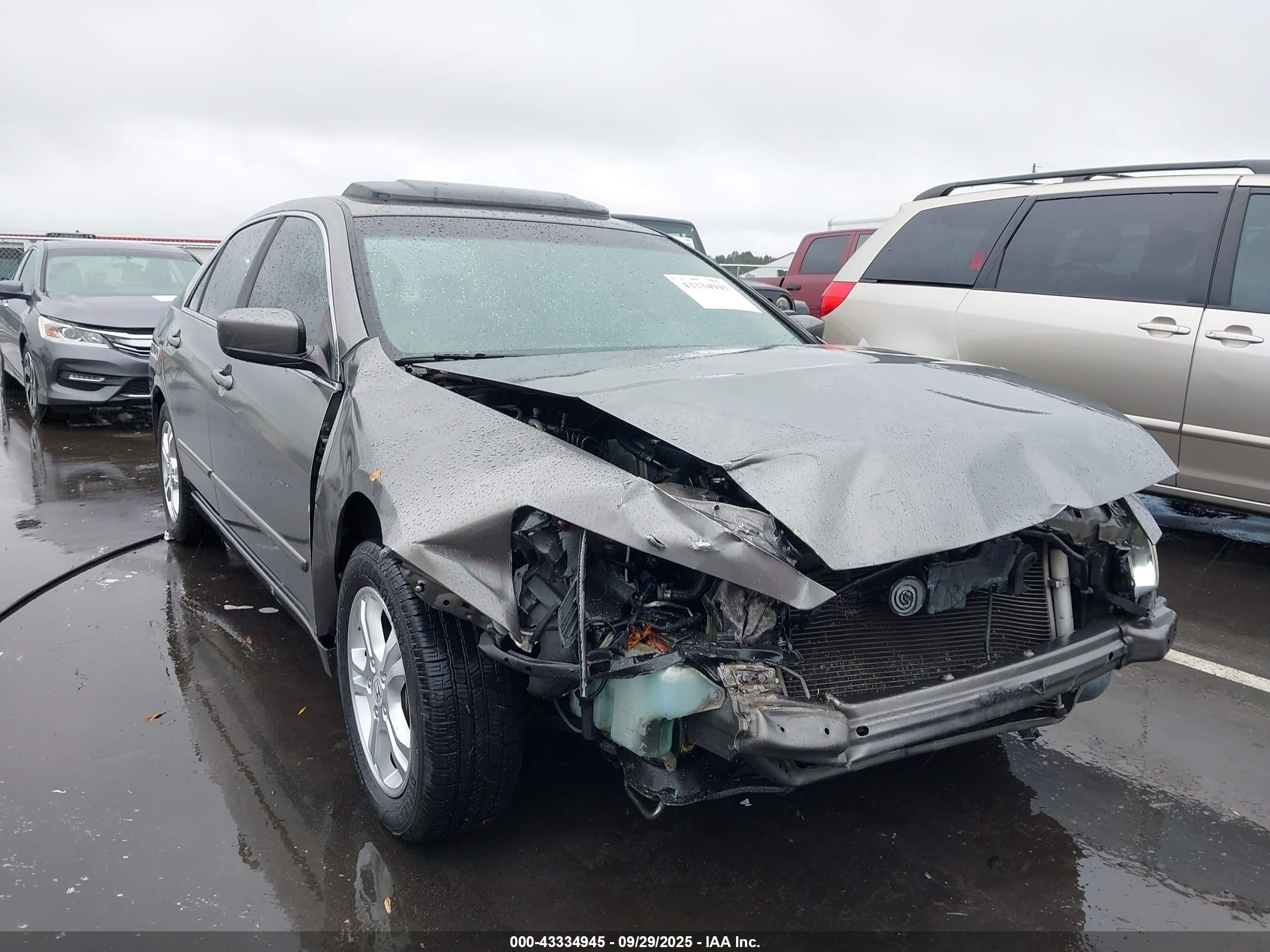 HONDA ACCORD image 6