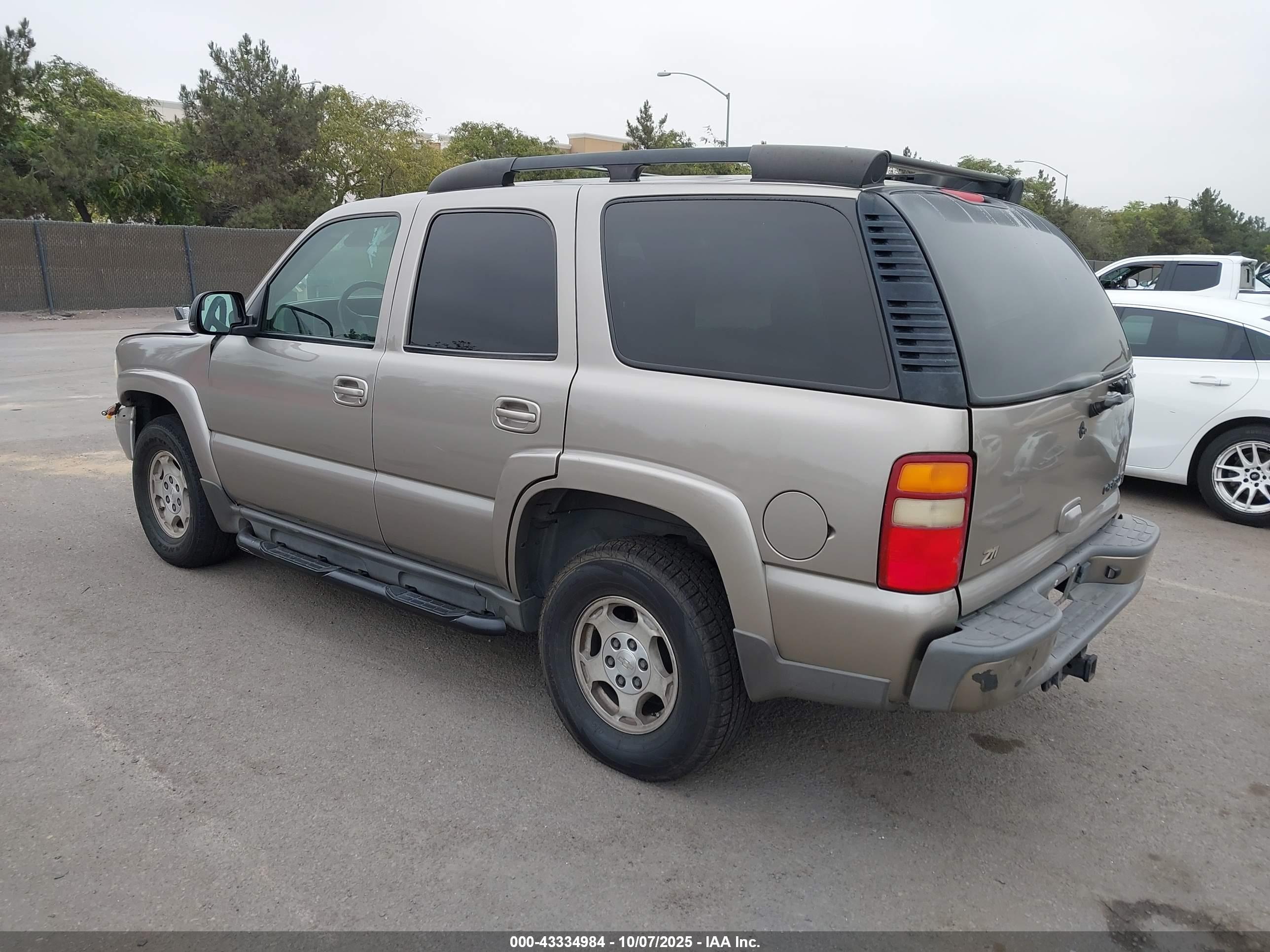 CHEVROLET TAHOE image 3