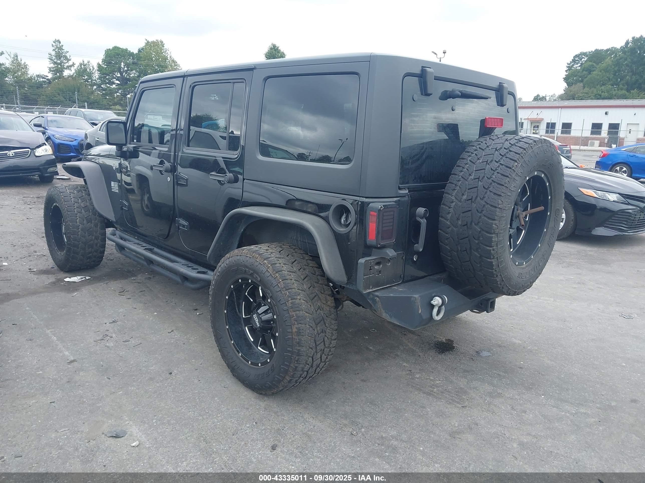 JEEP WRANGLER image 3
