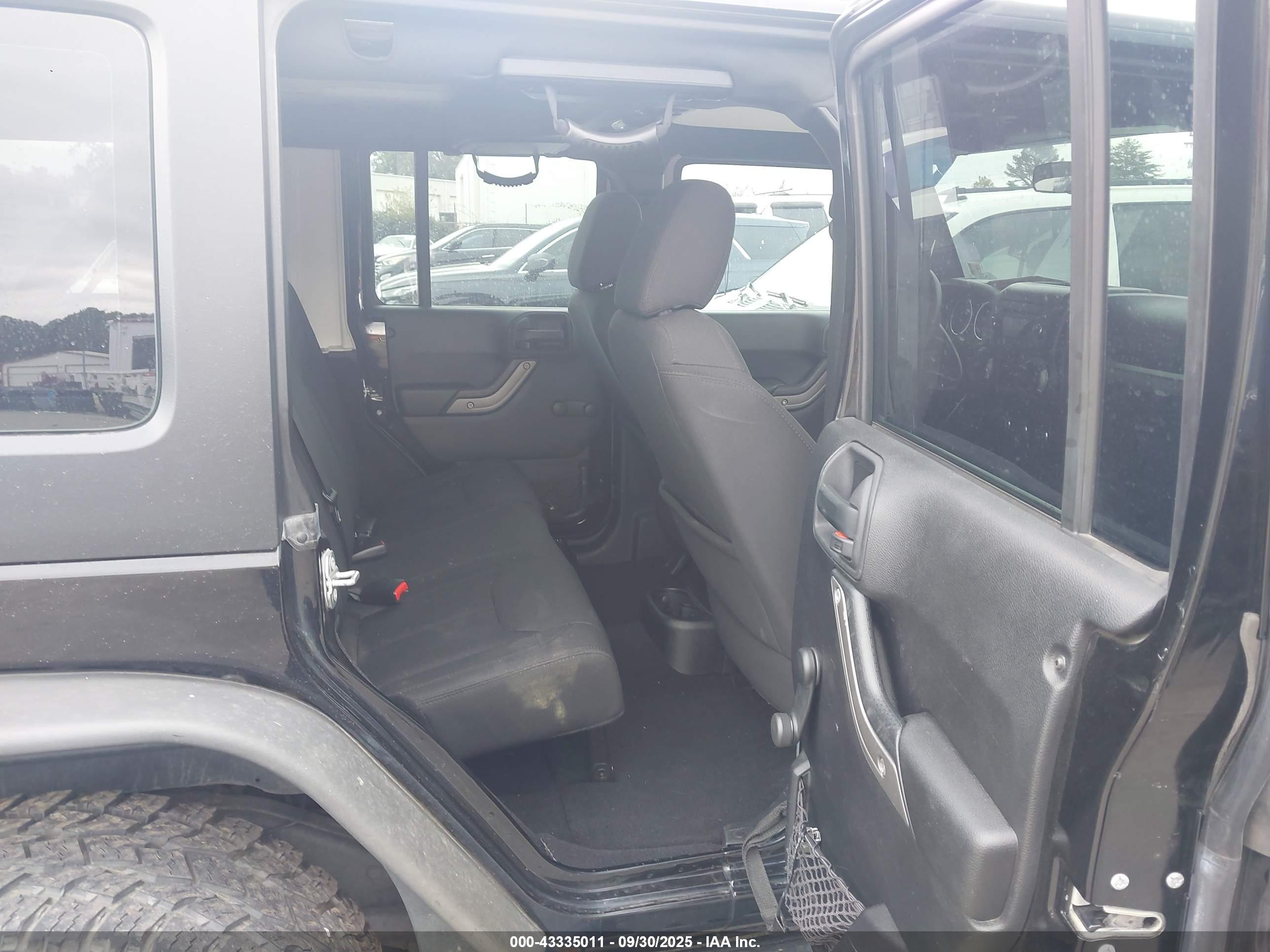 JEEP WRANGLER image 8