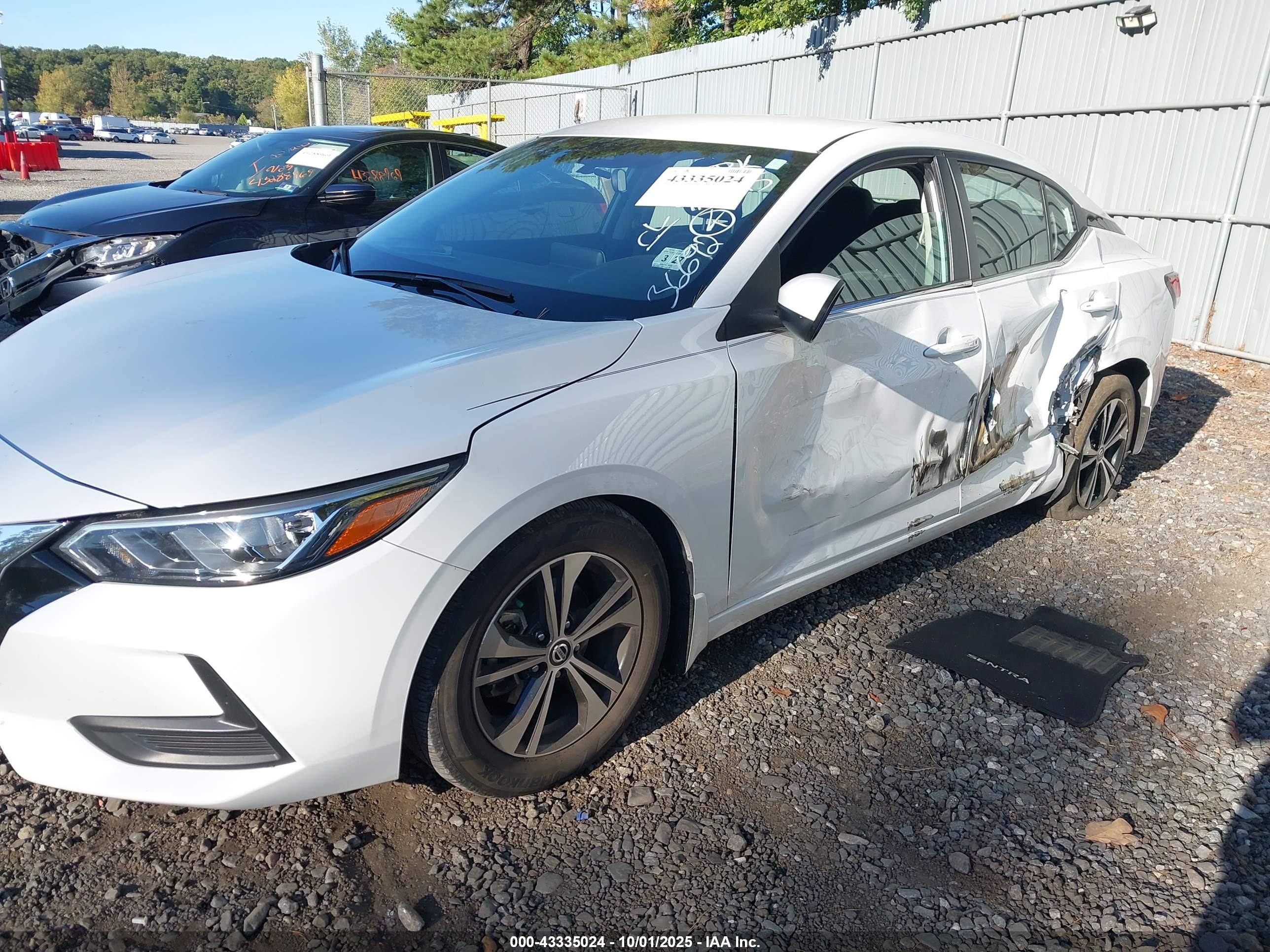 NISSAN SENTRA image 6