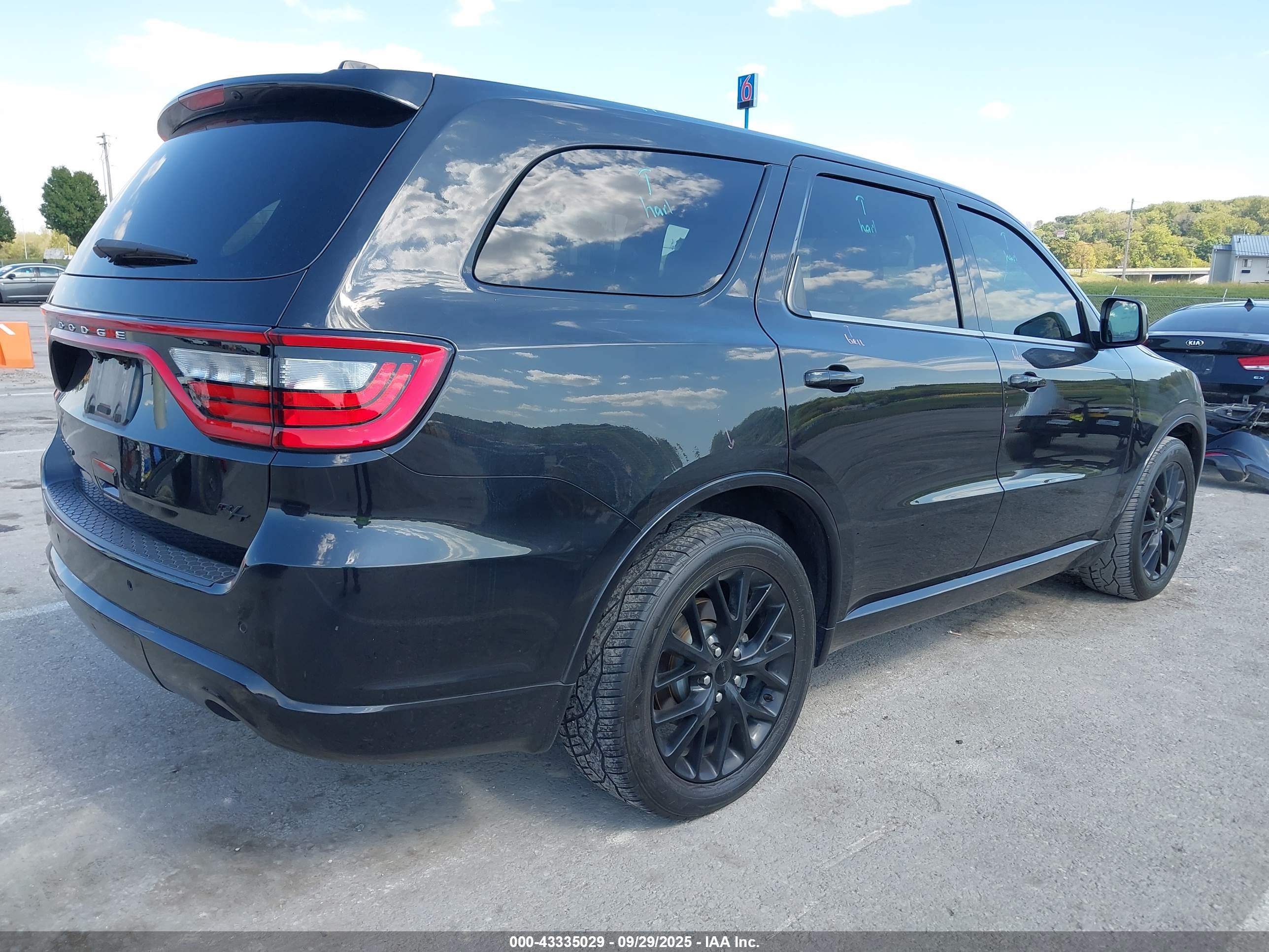 DODGE DURANGO image 4