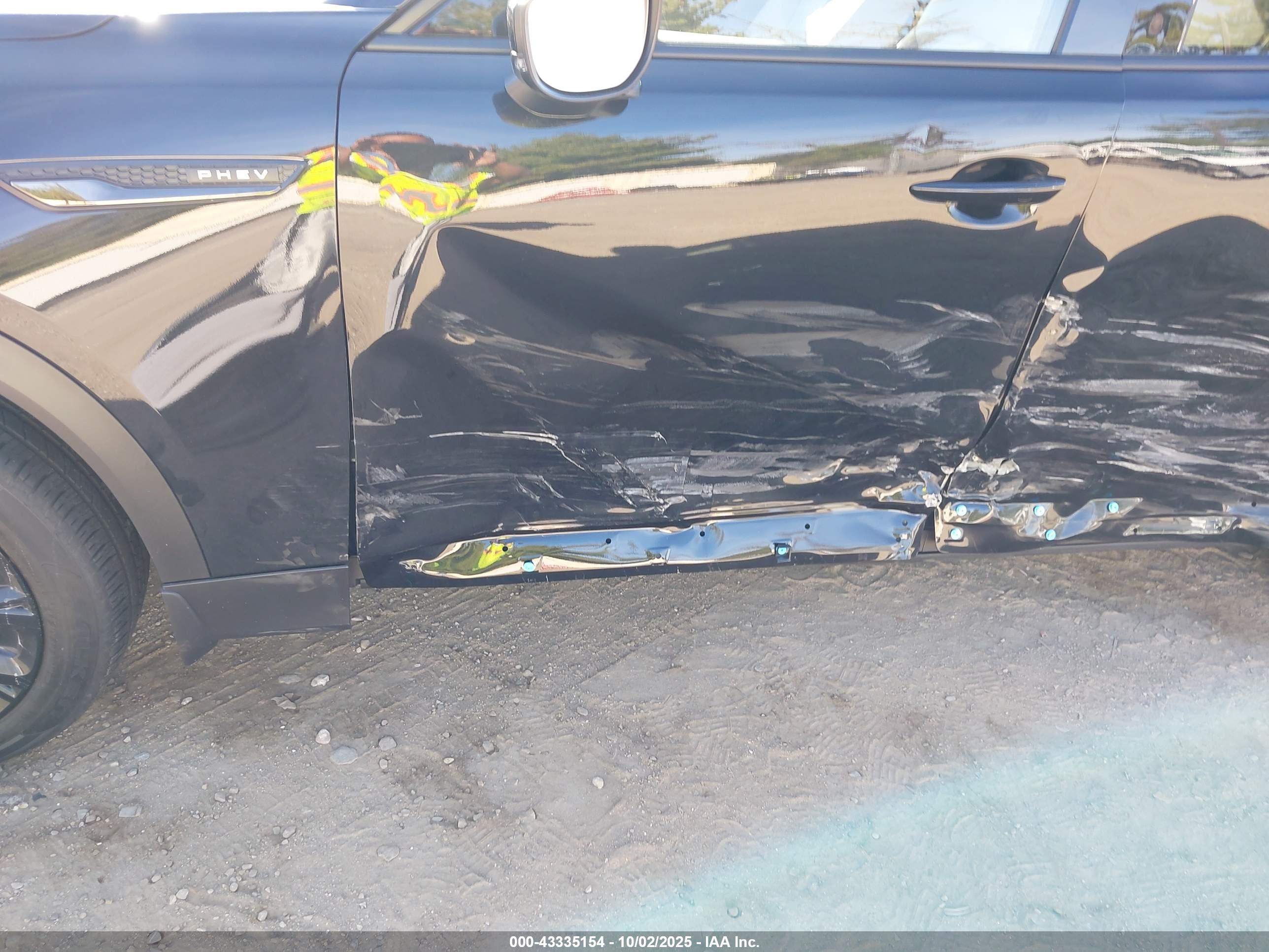 MAZDA CX-90 image 6