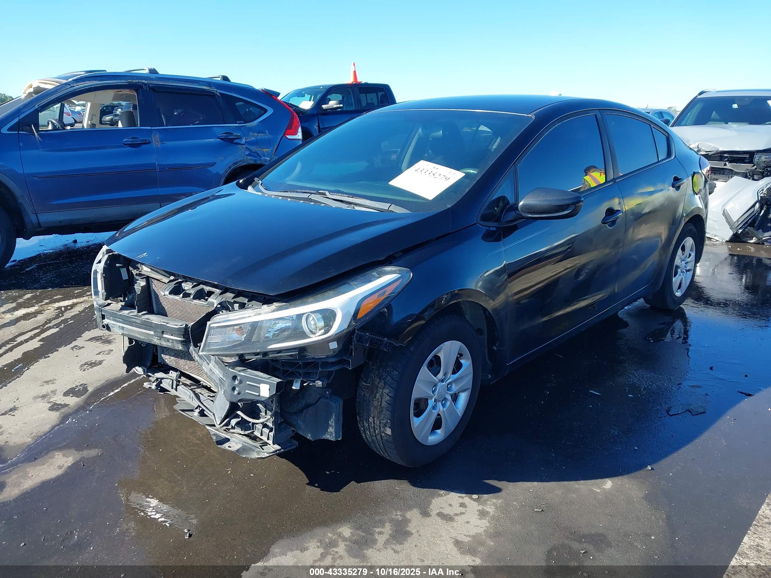 KIA FORTE image 2