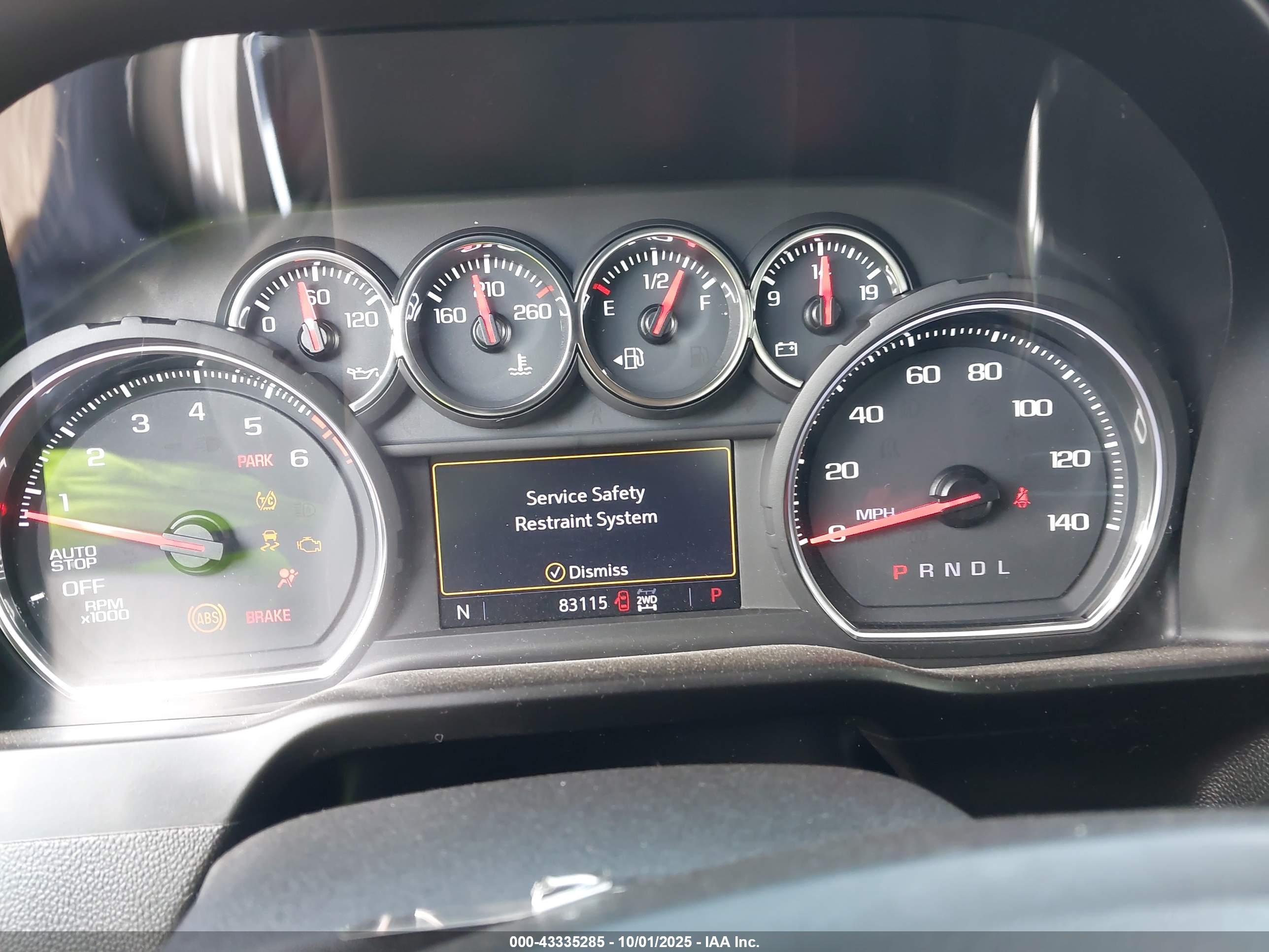 CHEVROLET SILVERADO image 7