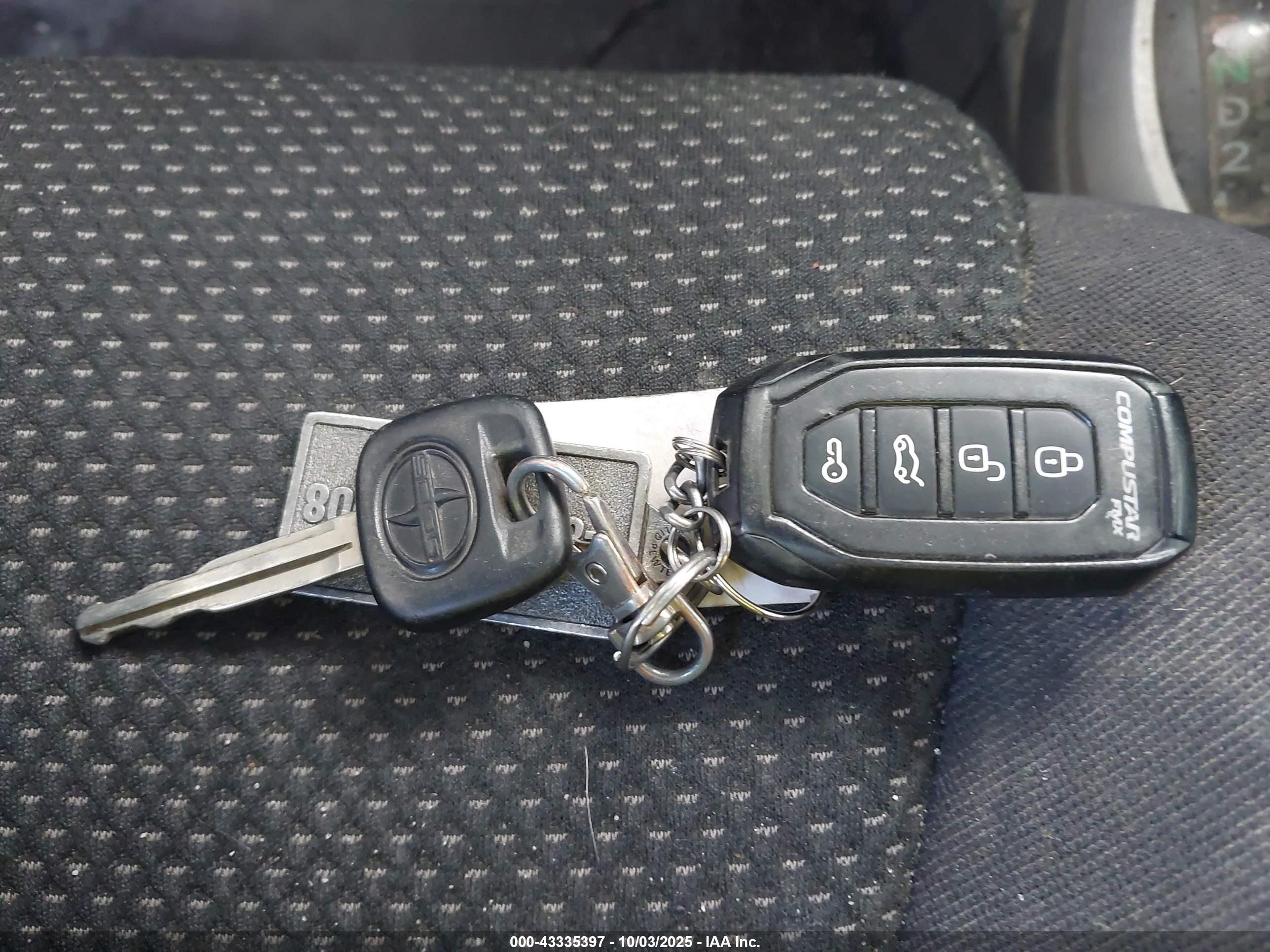 SCION XB image 11