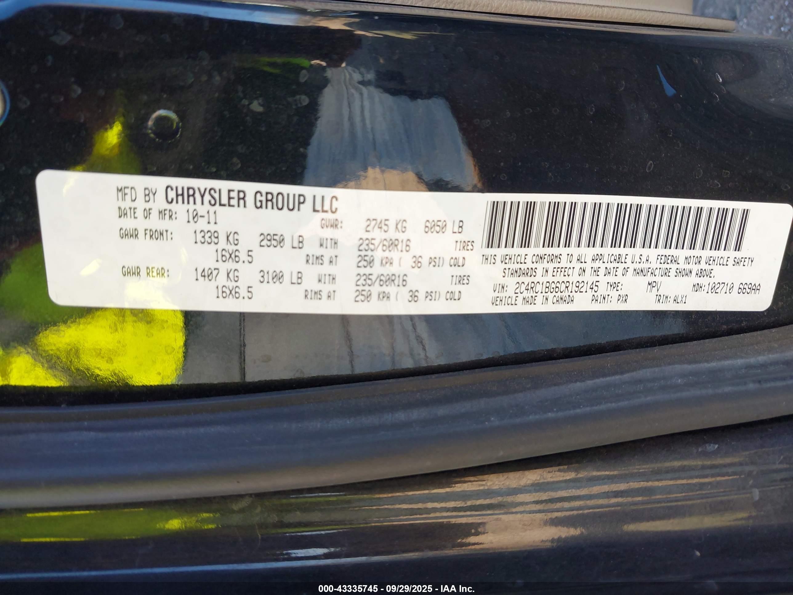CHRYSLER TOWN image 9
