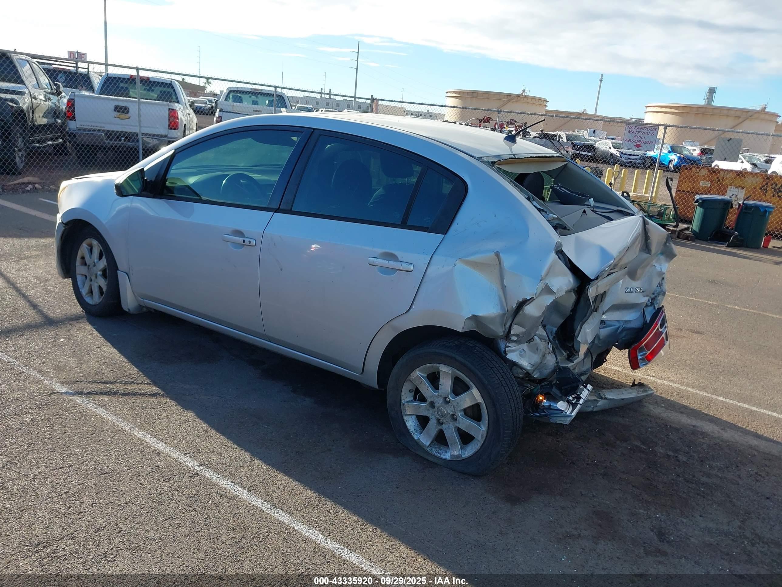 NISSAN SENTRA image 3
