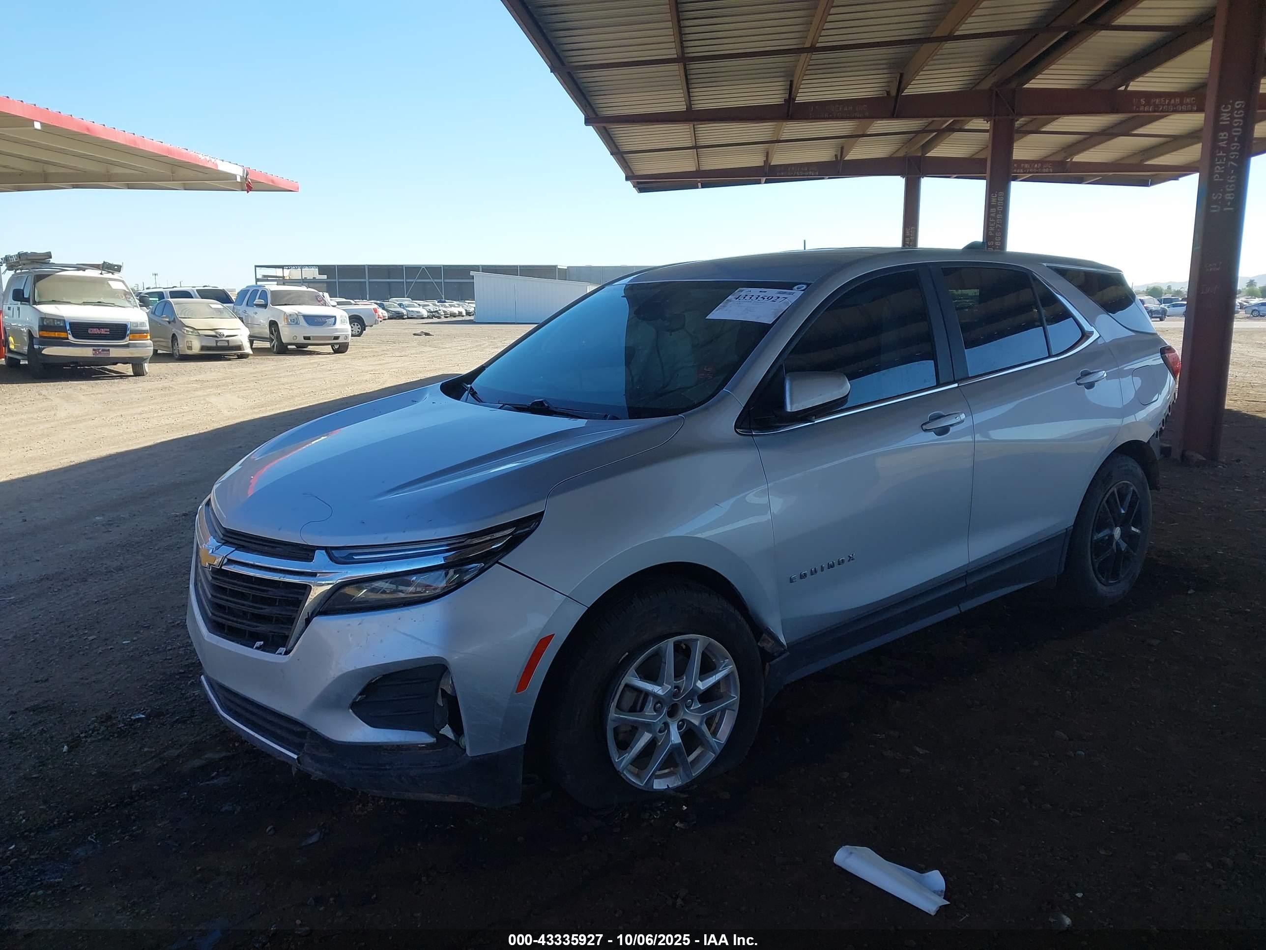 CHEVROLET EQUINOX image 2