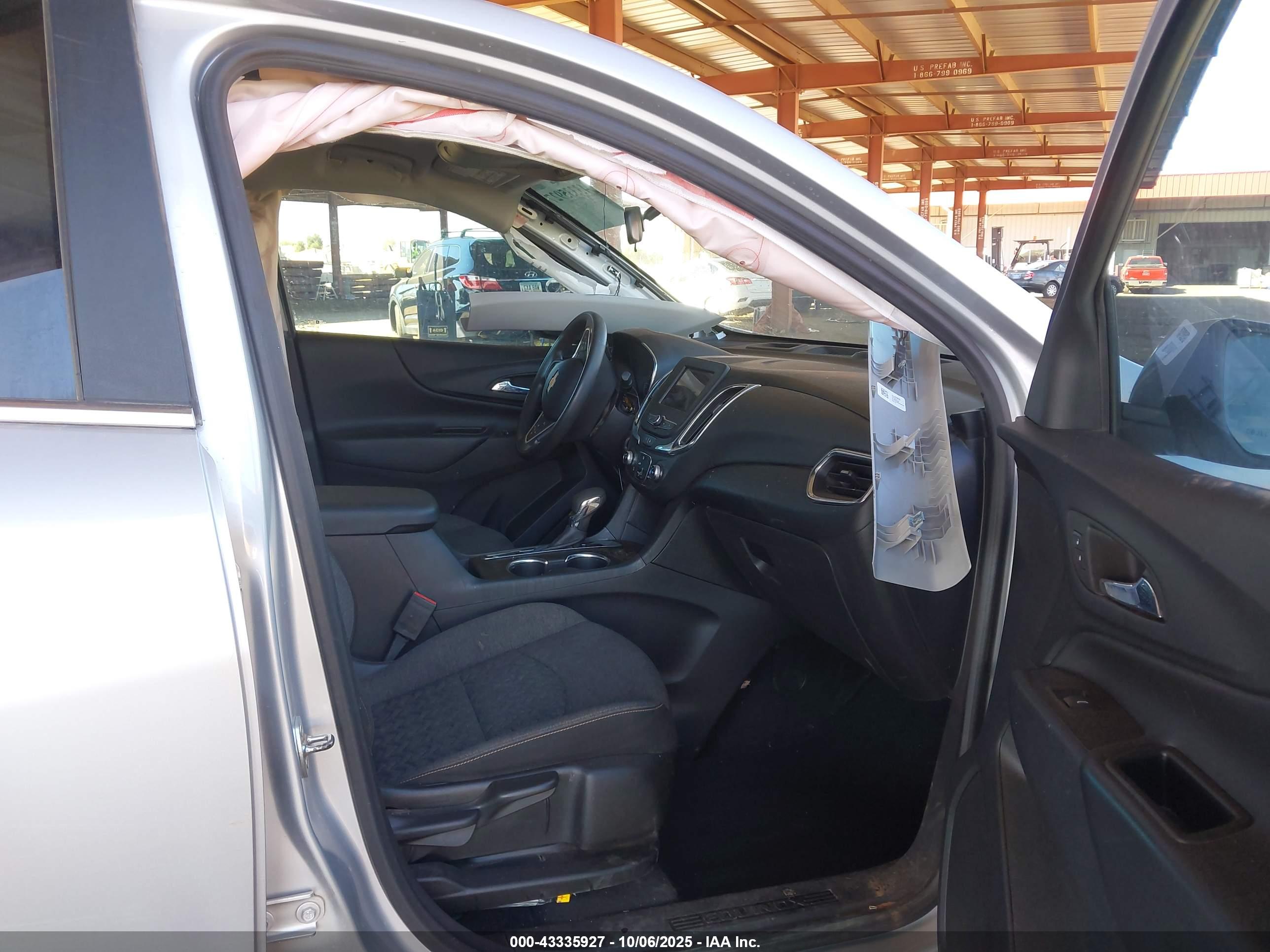 CHEVROLET EQUINOX image 5
