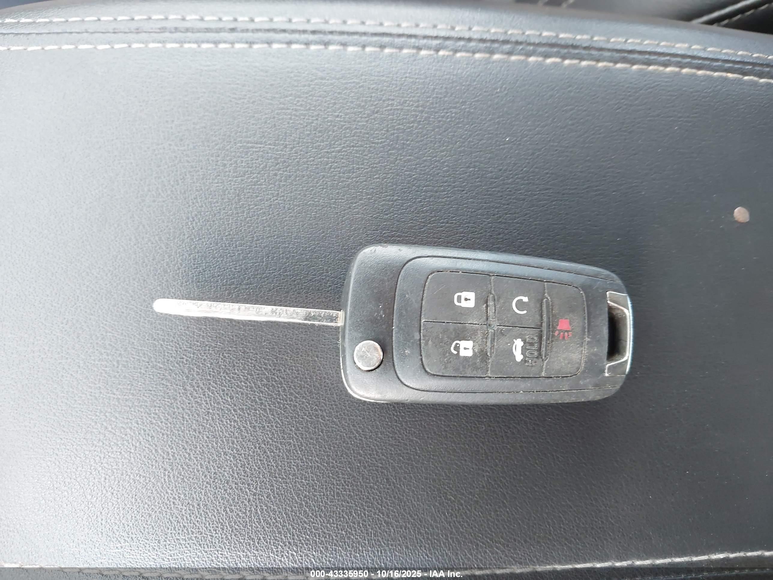 BUICK LACROSSE image 11