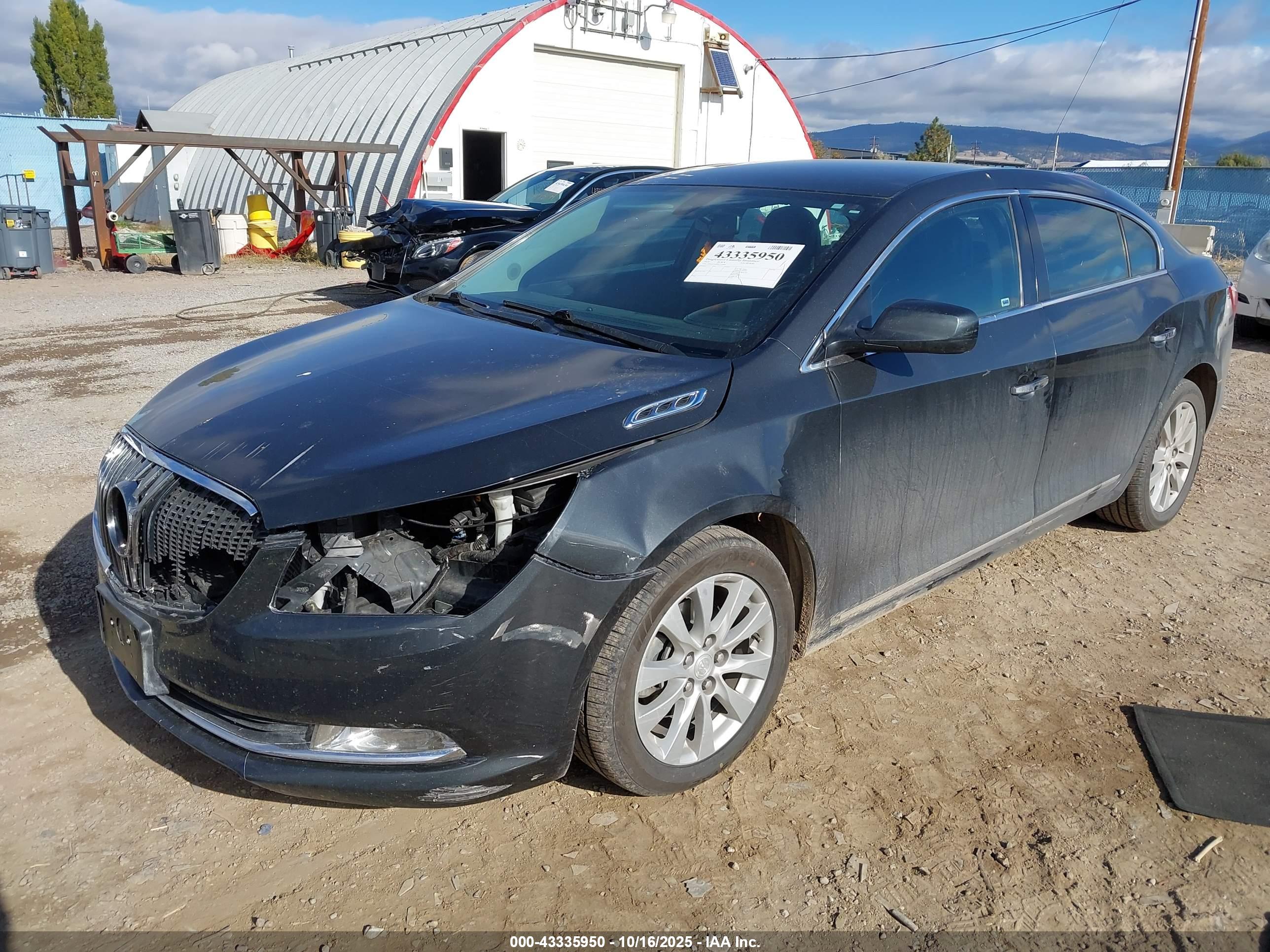 BUICK LACROSSE image 2