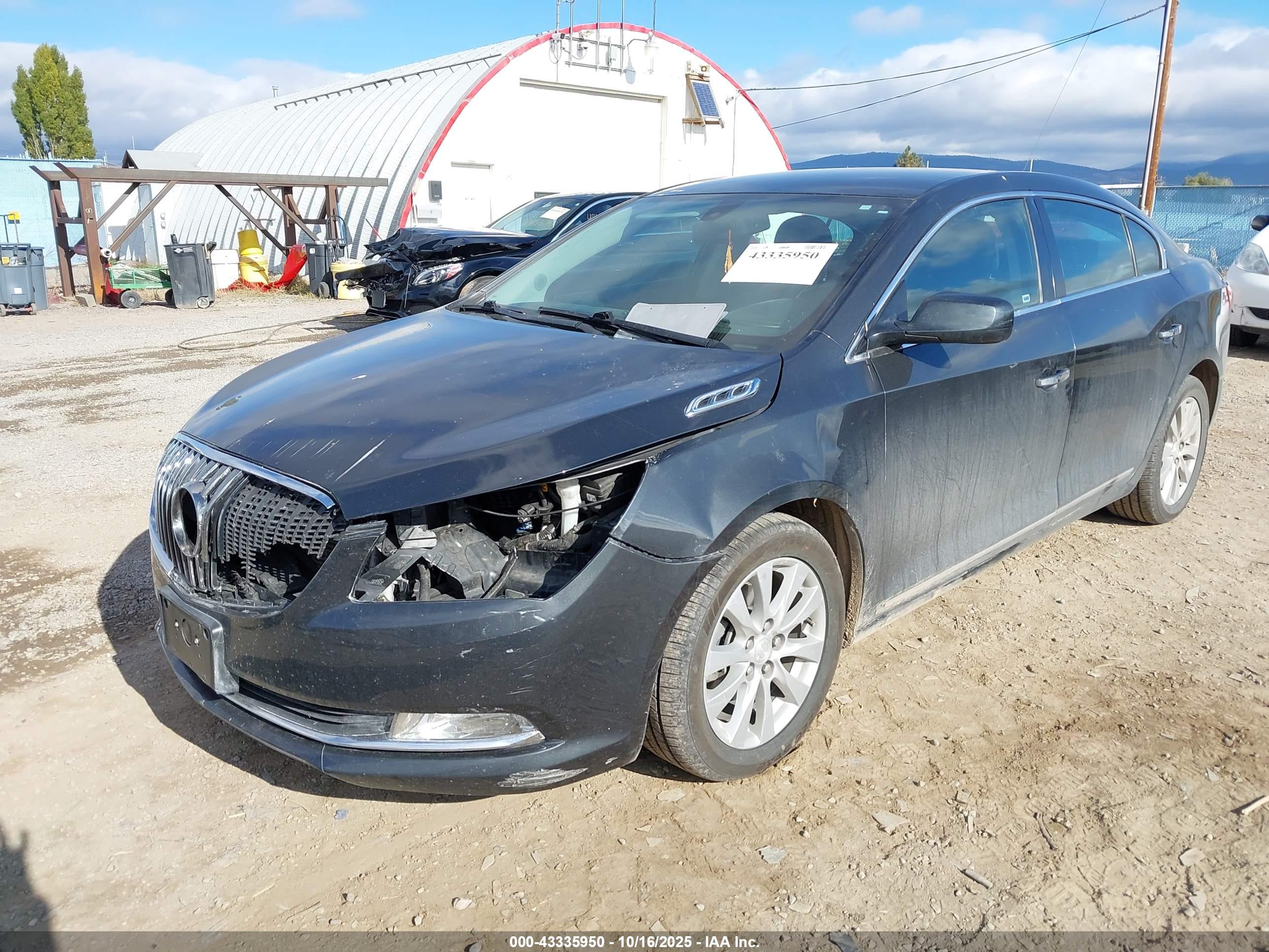 BUICK LACROSSE image 6