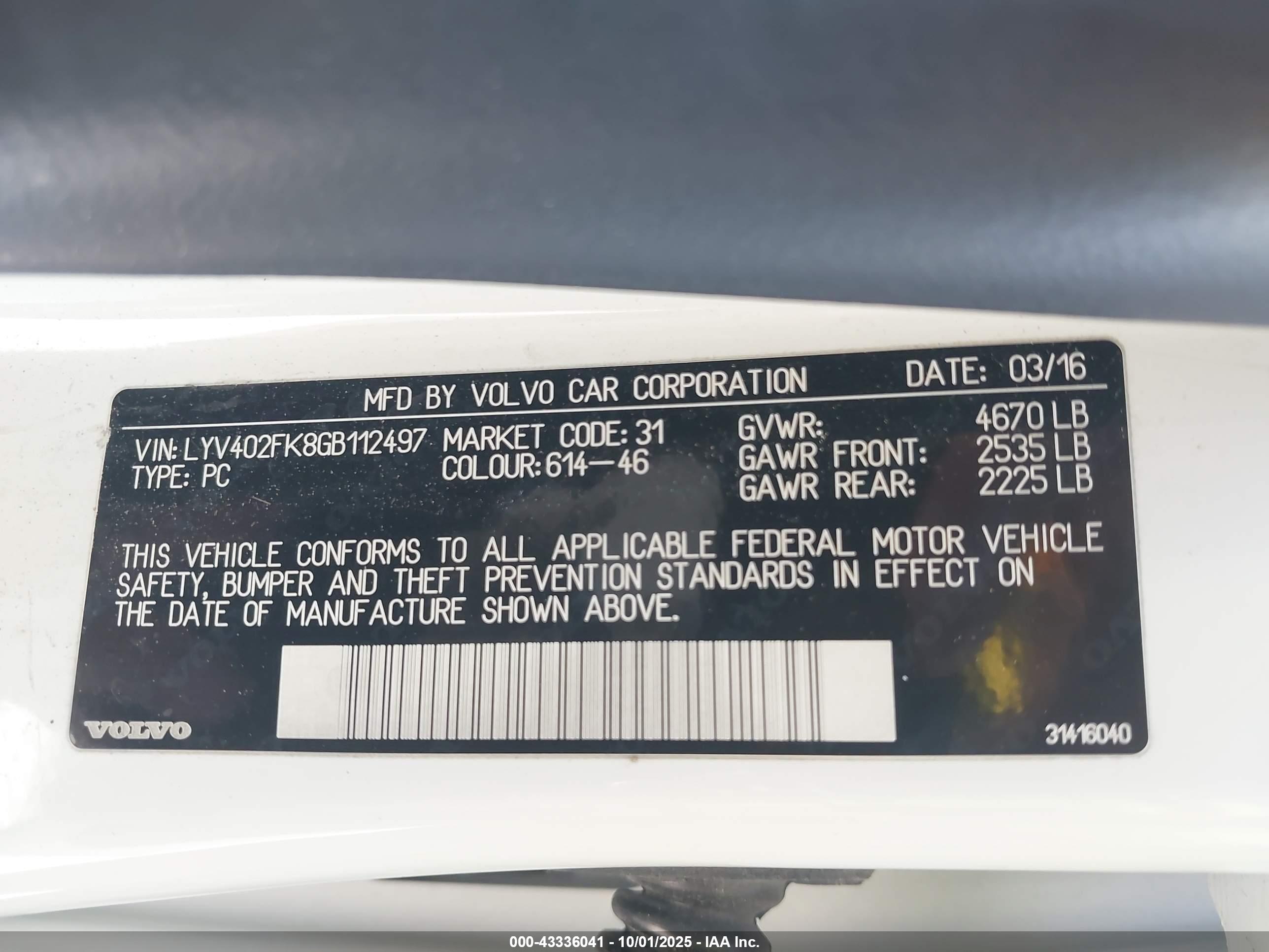 VOLVO S60 image 9