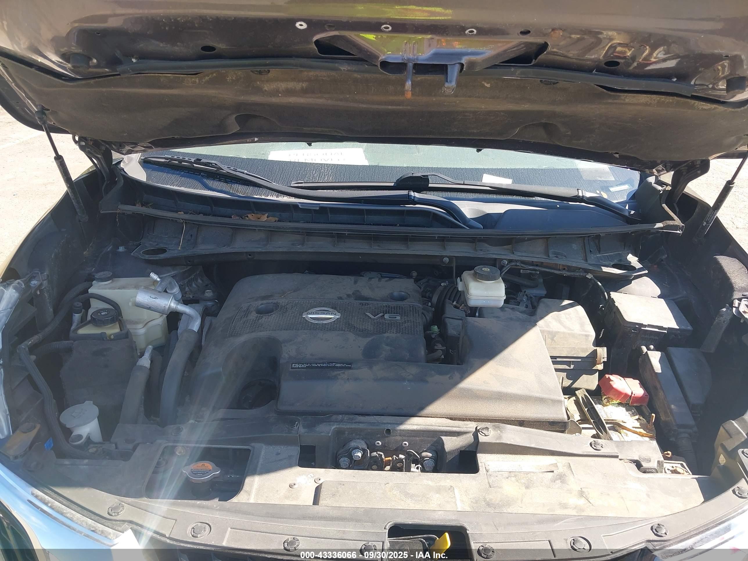 NISSAN MURANO image 10