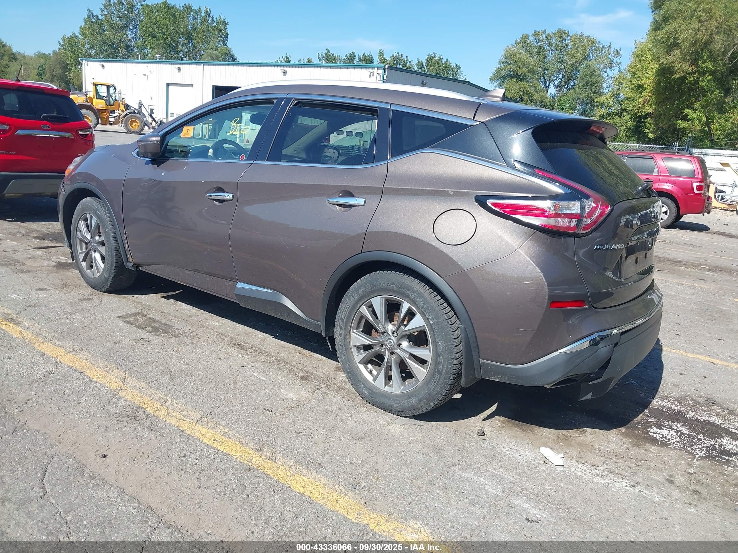 NISSAN MURANO image 3