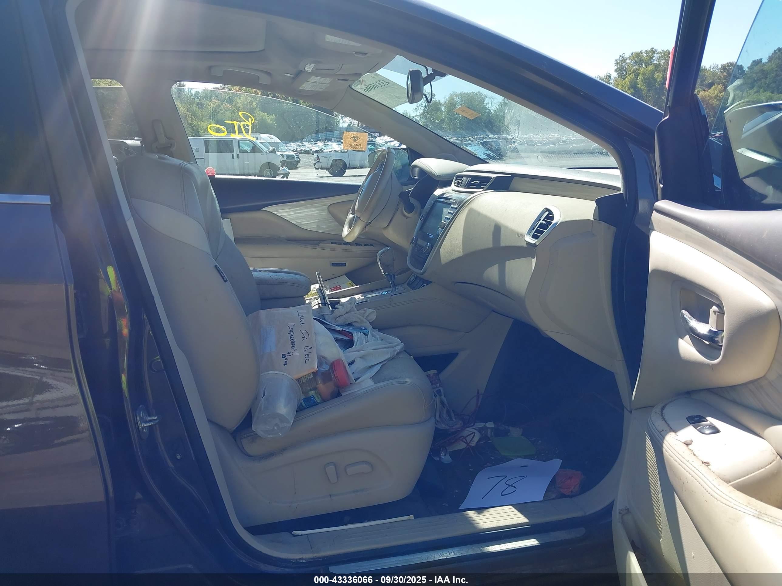 NISSAN MURANO image 5