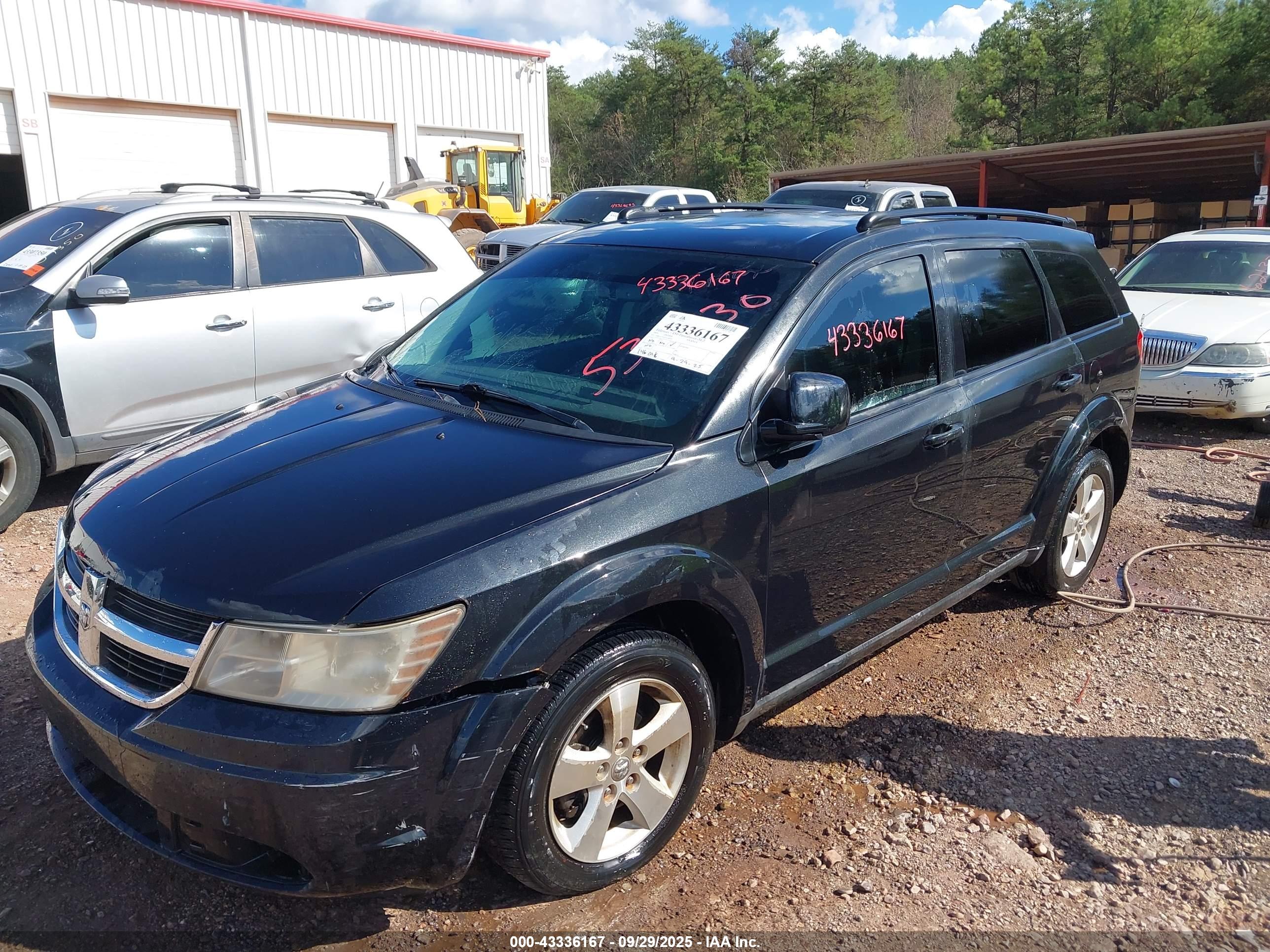 DODGE JOURNEY image 2