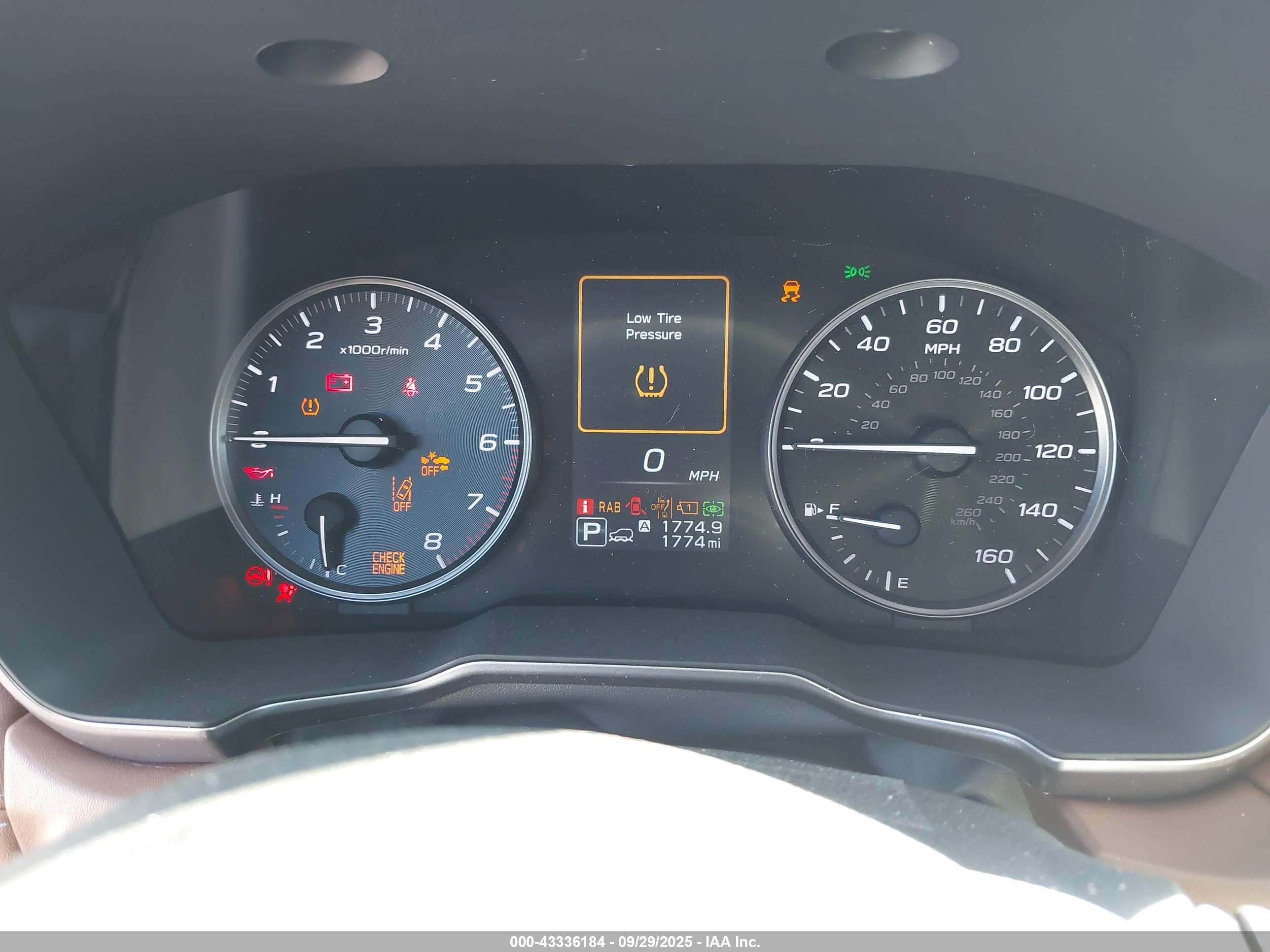 SUBARU OUTBACK image 7
