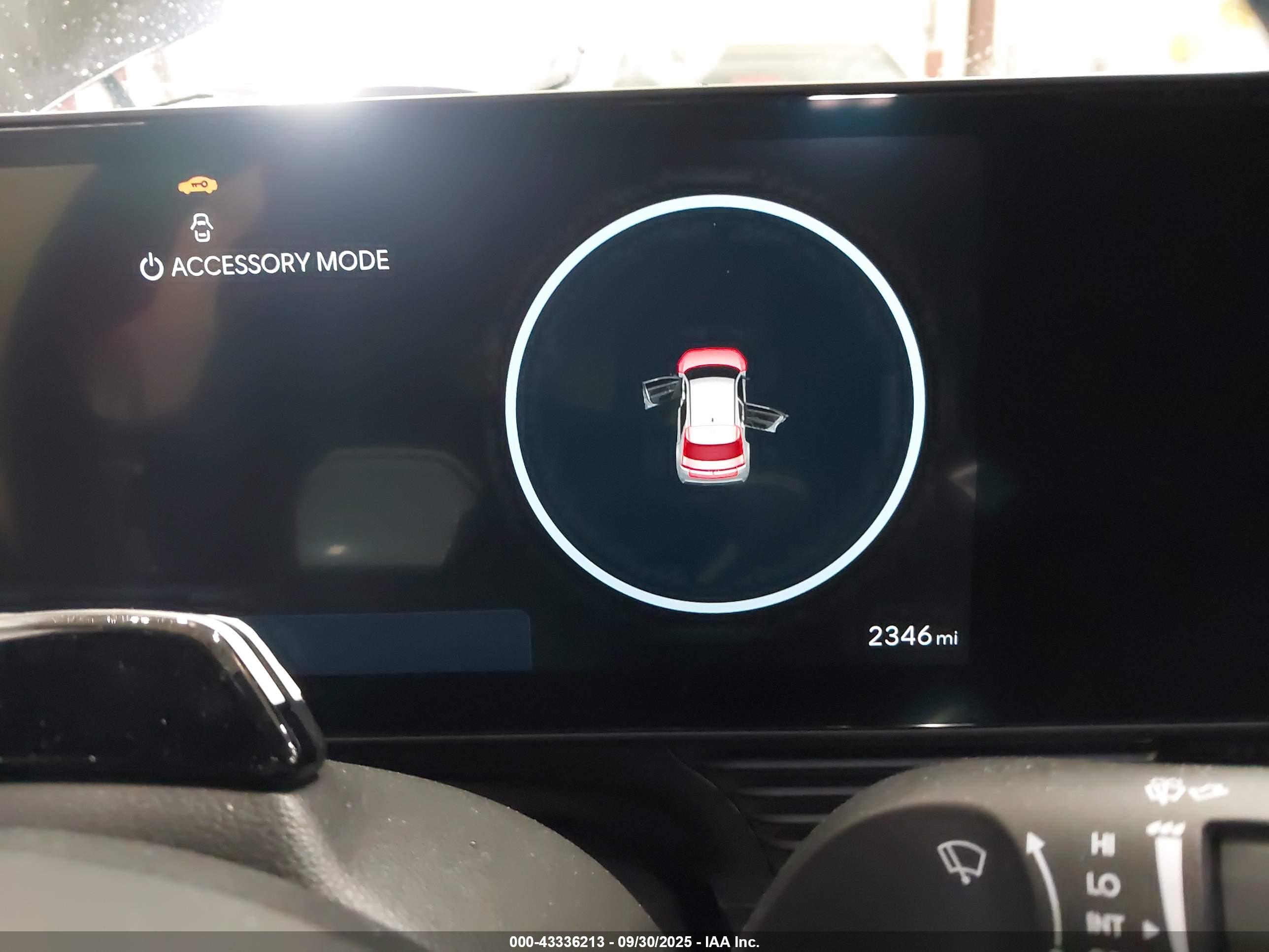 HYUNDAI IONIQ image 7