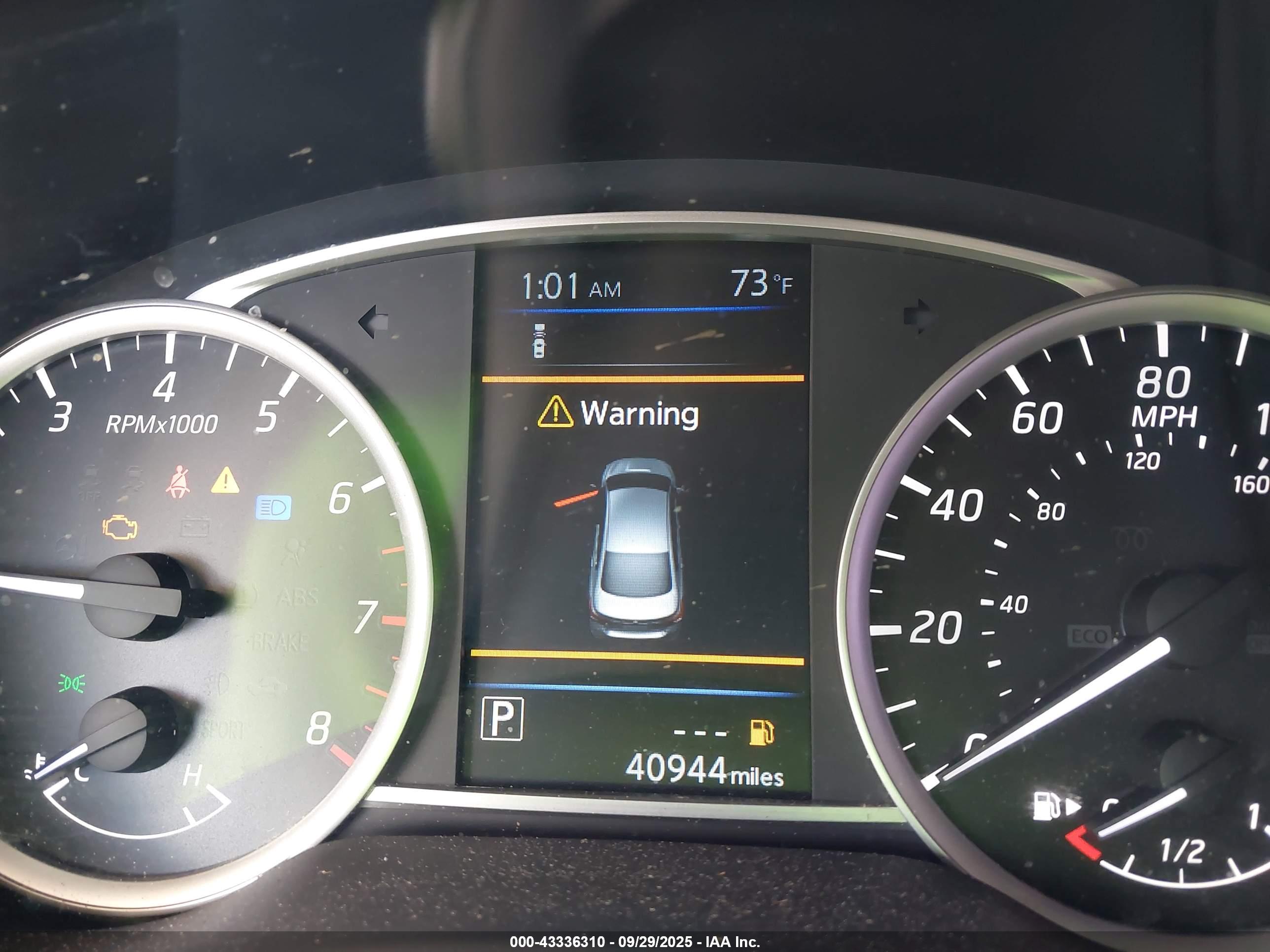 NISSAN SENTRA image 7
