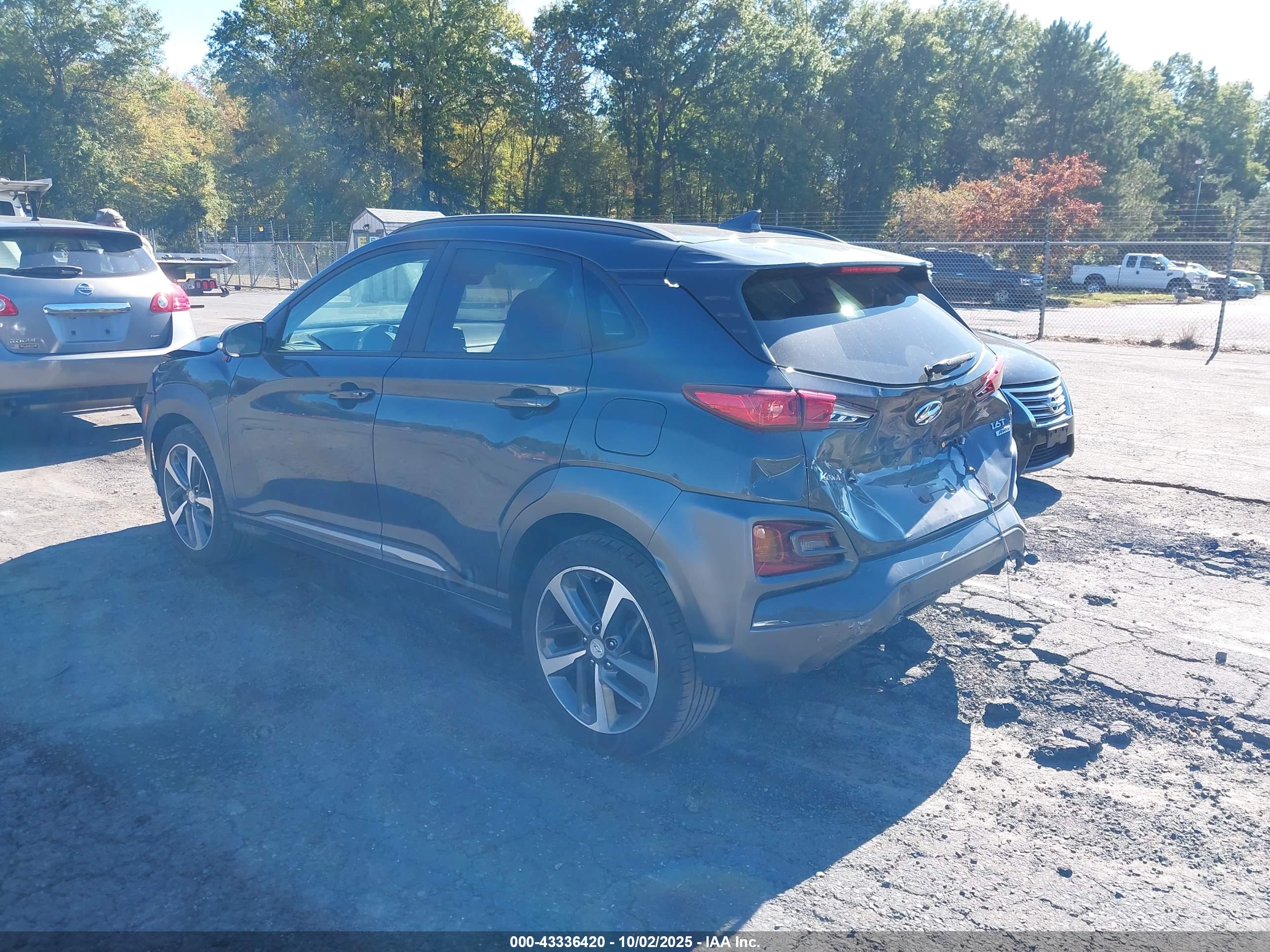 HYUNDAI KONA image 3