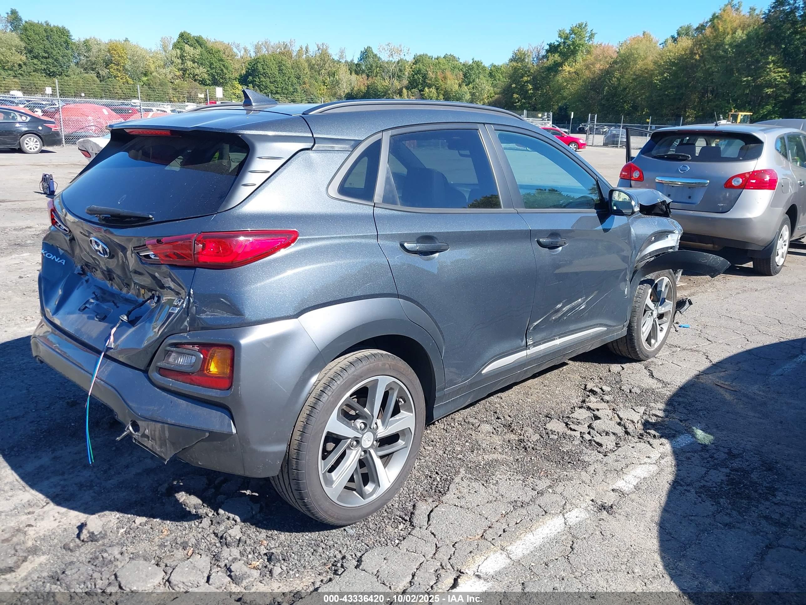HYUNDAI KONA image 4