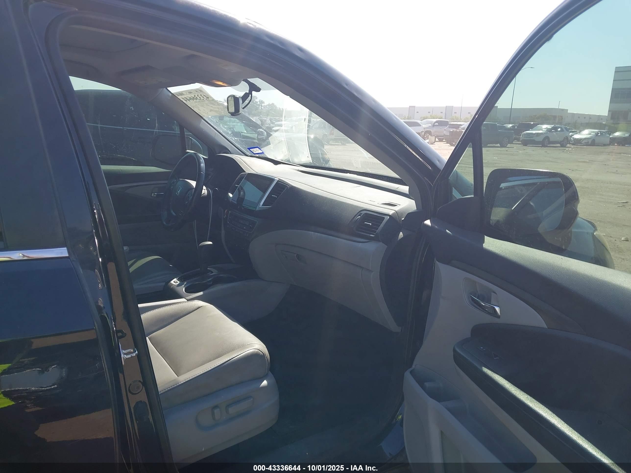 HONDA PILOT image 5