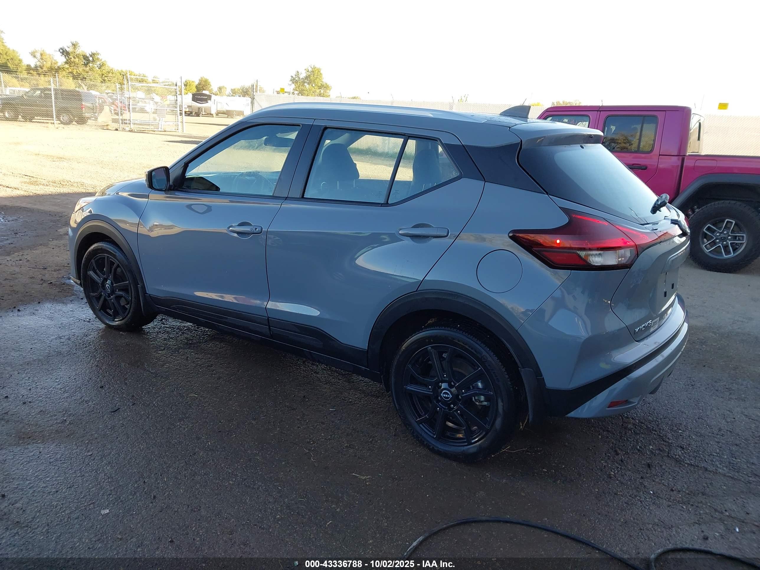NISSAN KICKS image 3