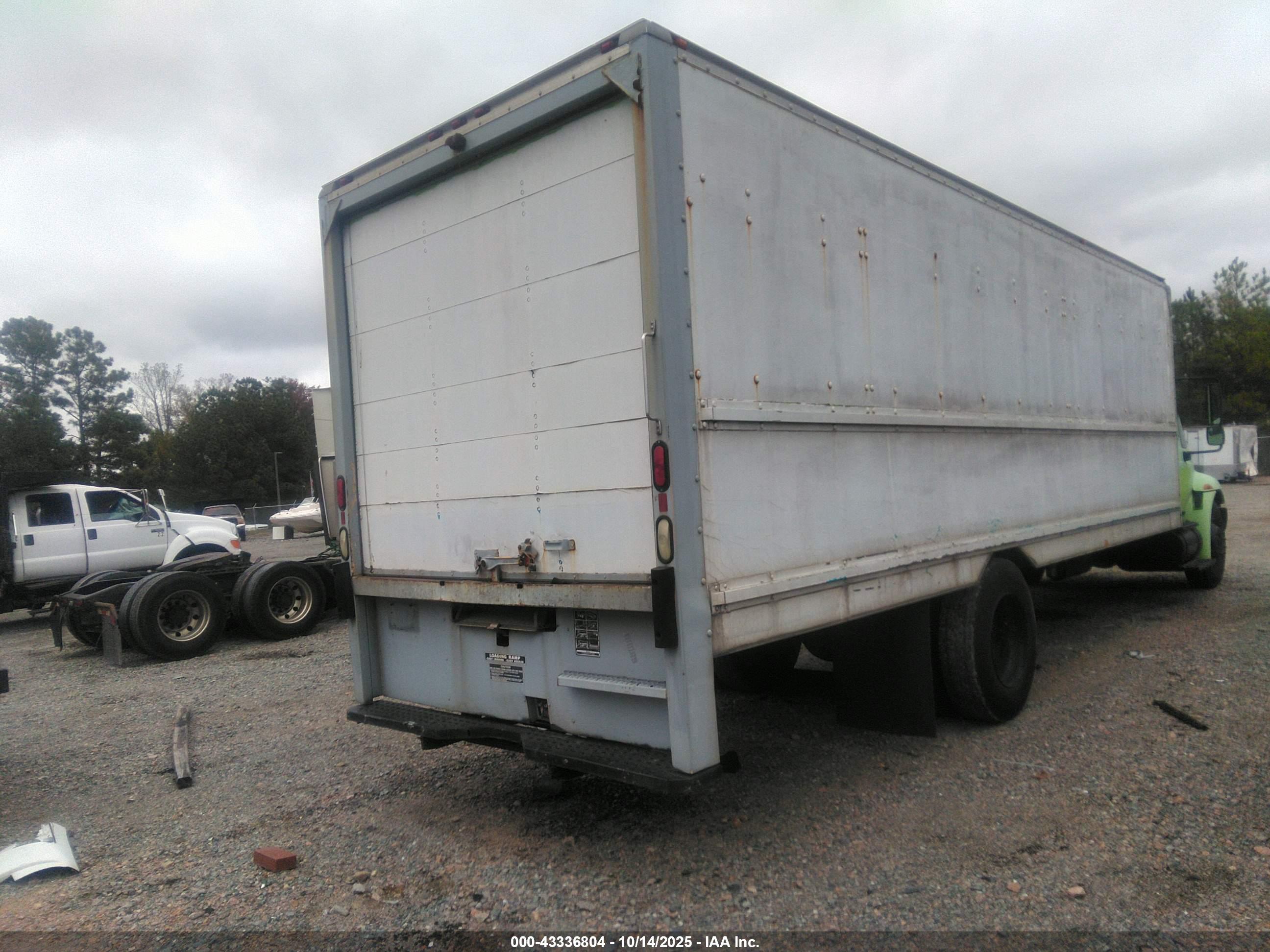 INTERNATIONAL 4000 image 4