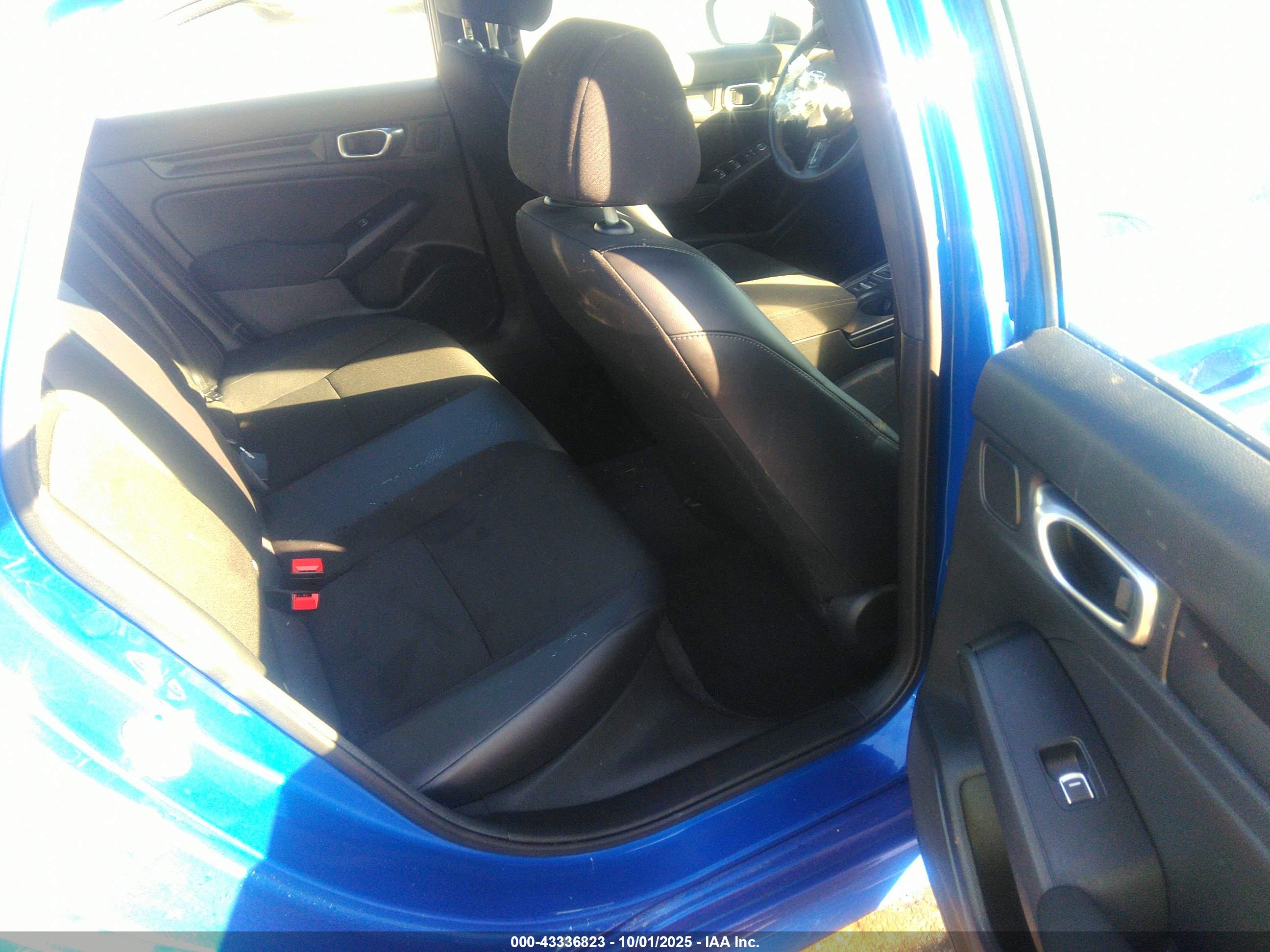 HONDA CIVIC image 8